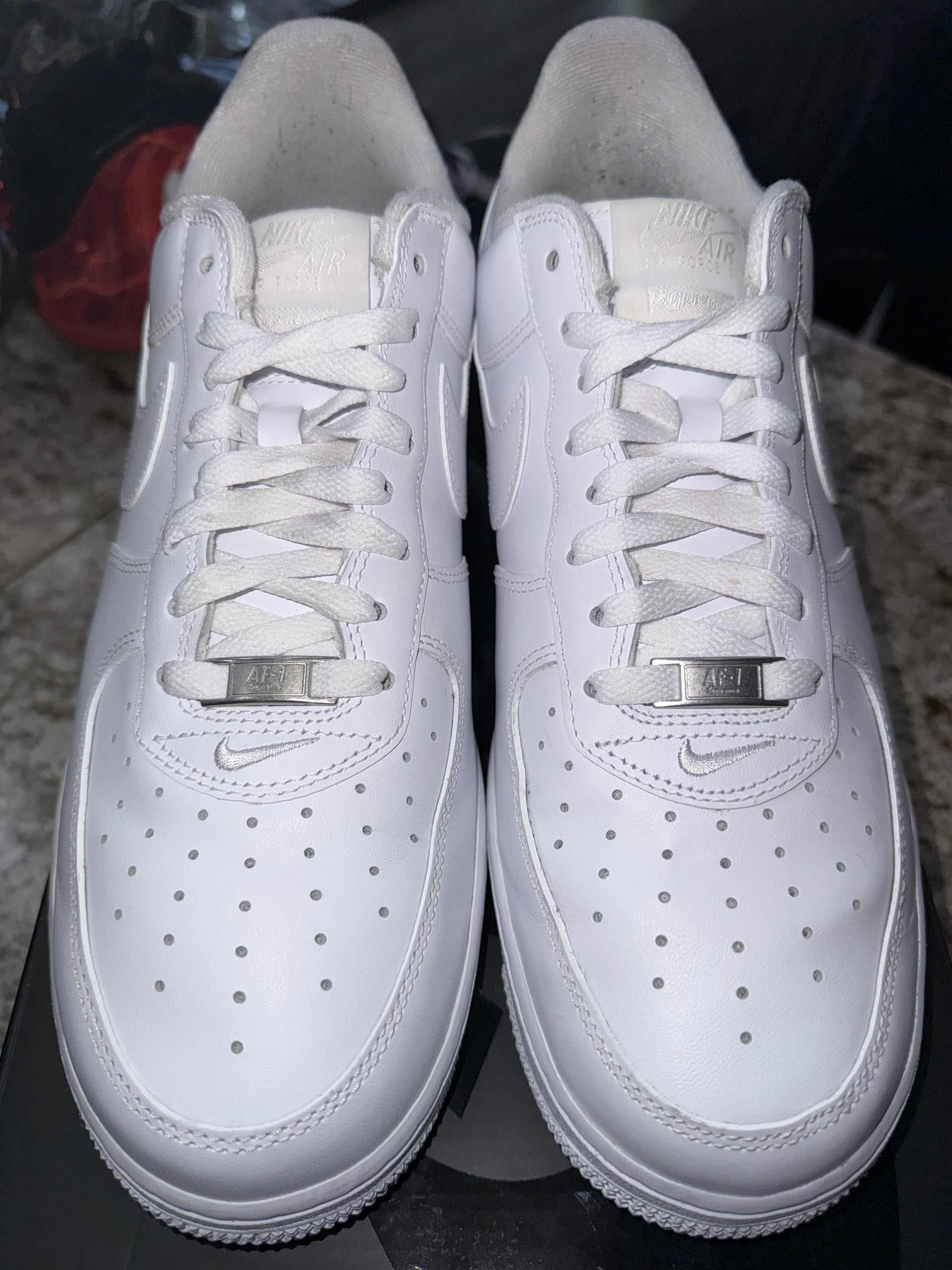 Nike Air Force 1 Low Supreme White