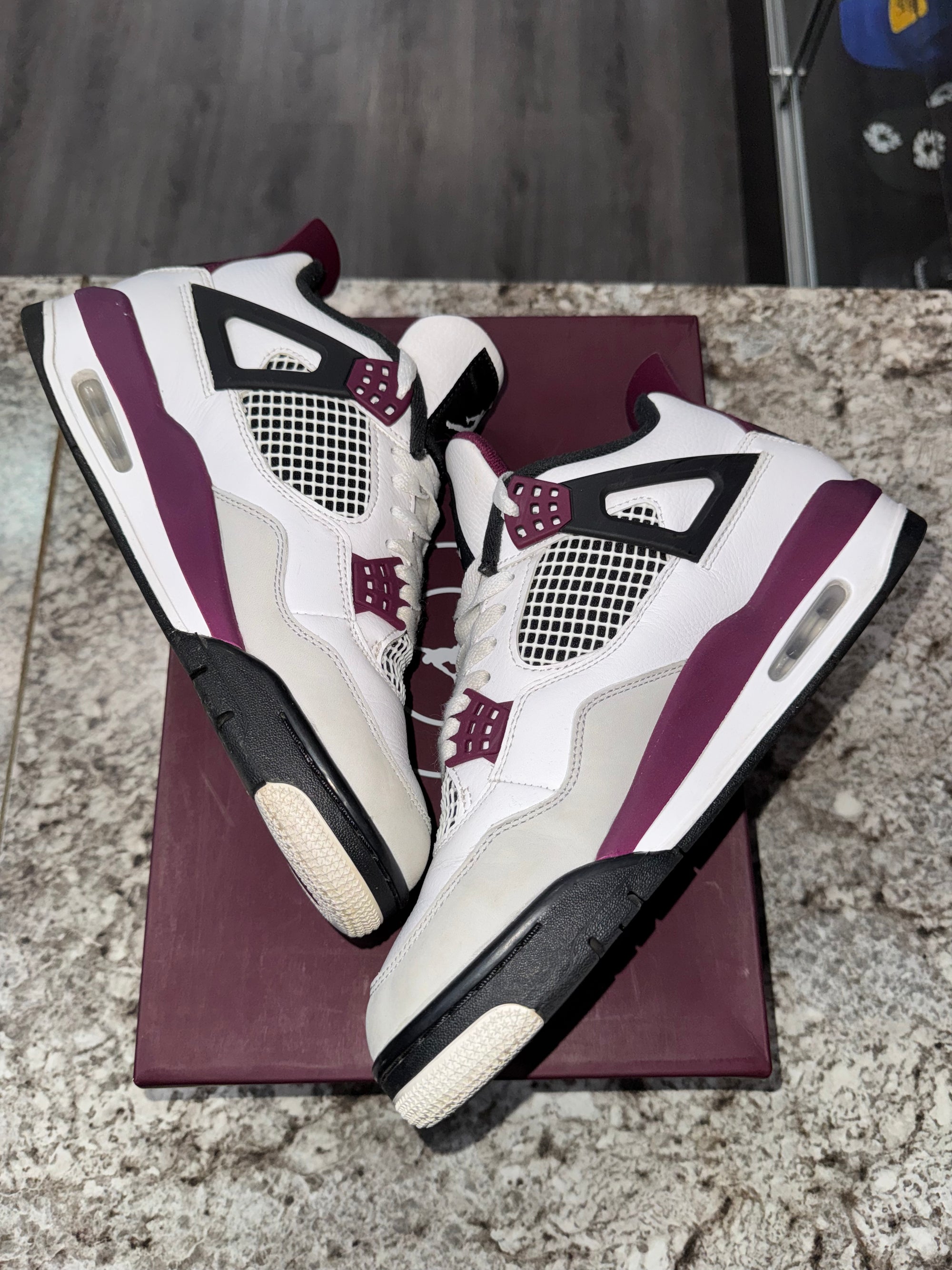 Jordan 4 Retro PSG Paris Saint-Germain
