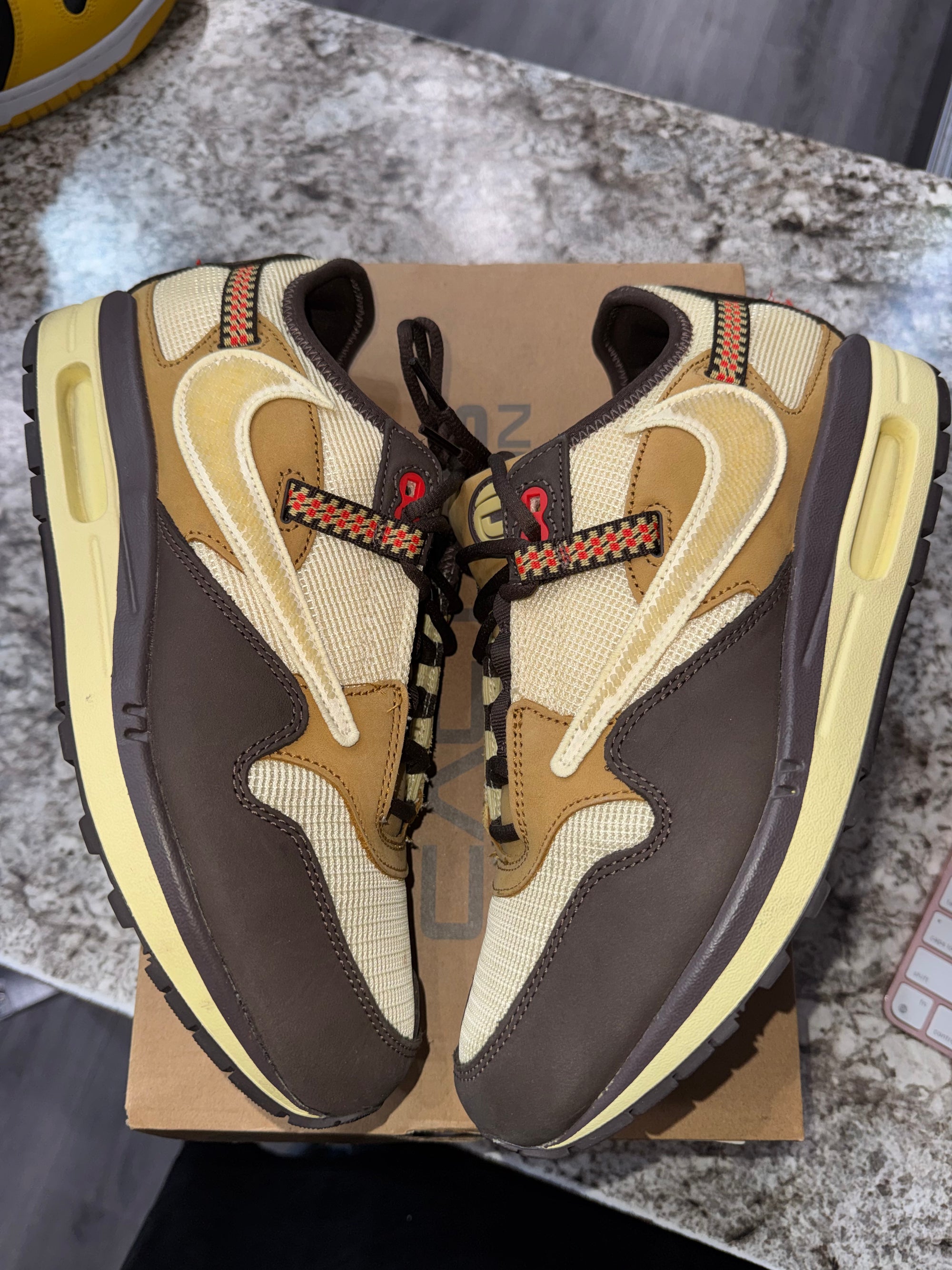 Nike Air Max 1 Travis Scott Cactus Jack Baroque Brown