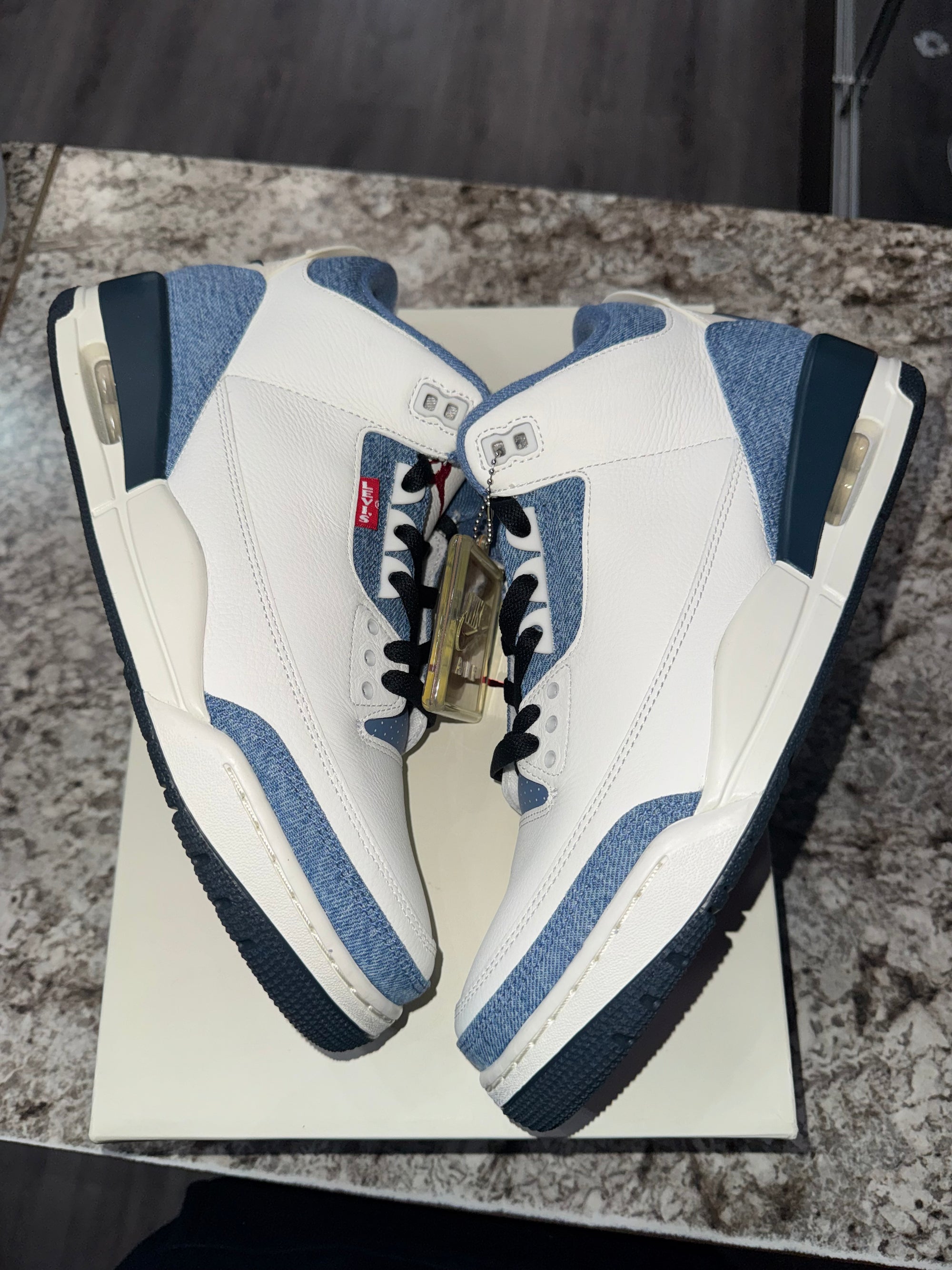 Jordan 3 Retro Levi’s All-Star