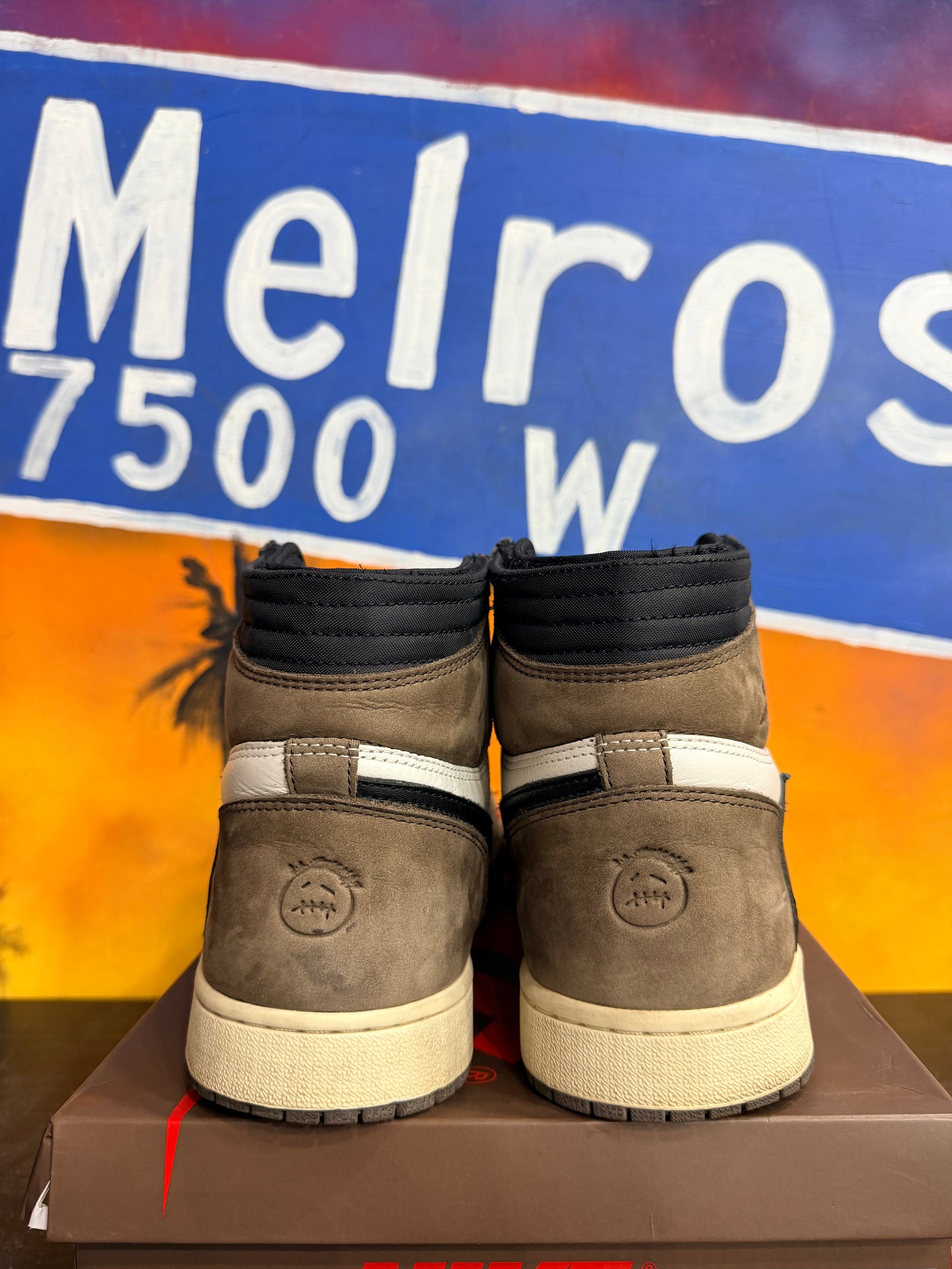 Jordan 1 Retro High OG SP Travis Scott Mocha