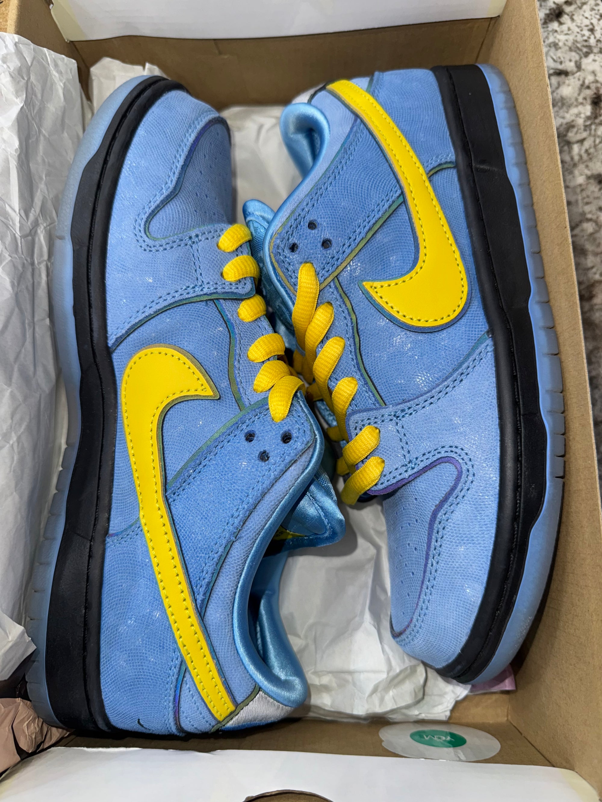 Nike SB Dunk Low The Powerpuff Girls Bubbles