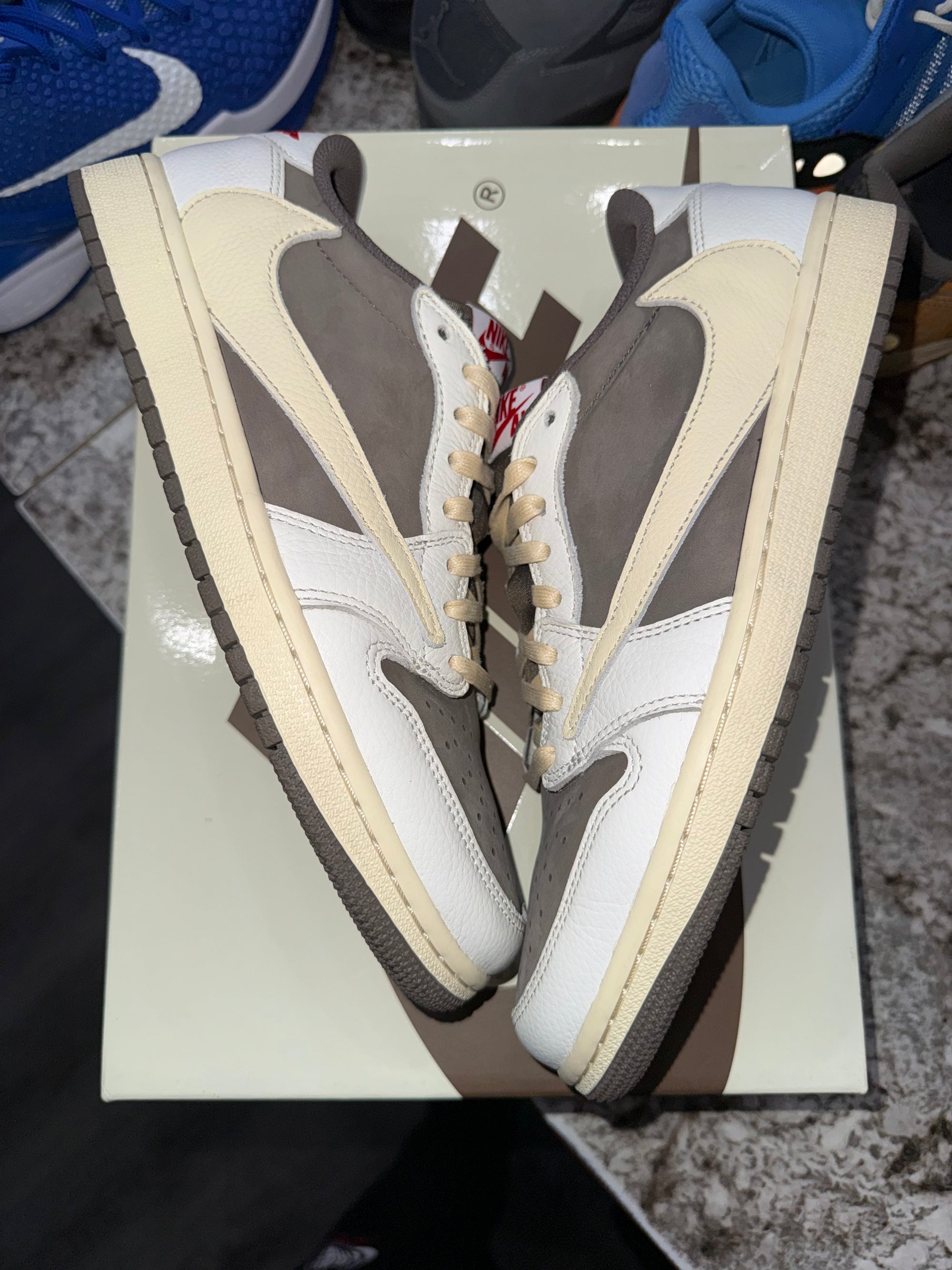Jordan 1 Retro Low OG SP Travis Scott Reverse Mocha