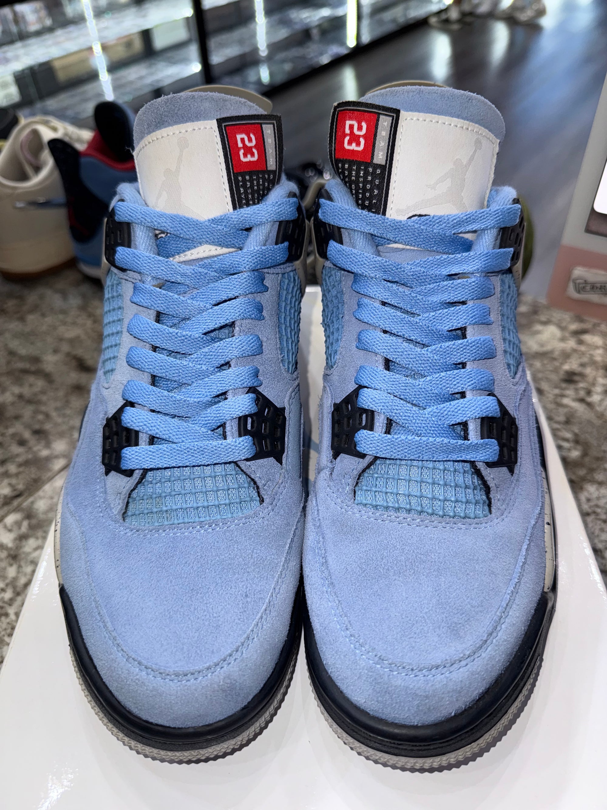 Jordan 4 Retro University Blue