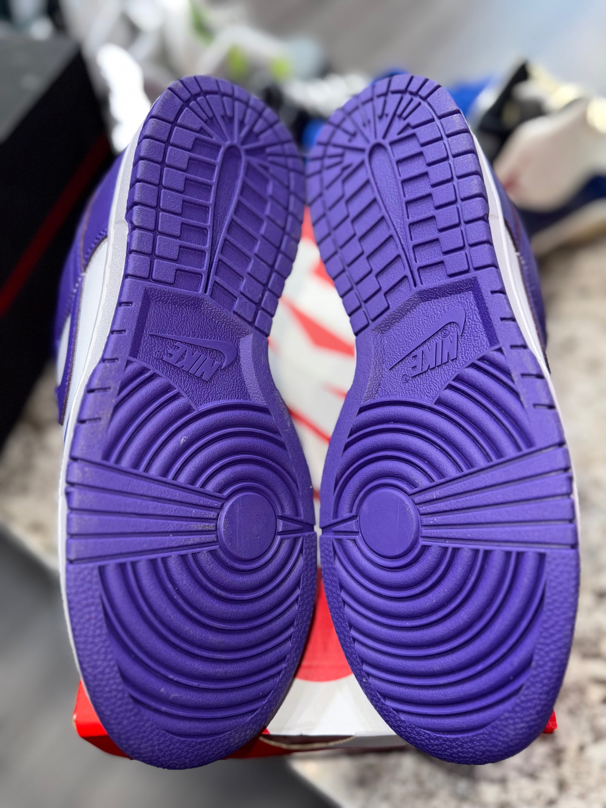 Nike Dunk Low Championship Court Purple (Missing Lace)