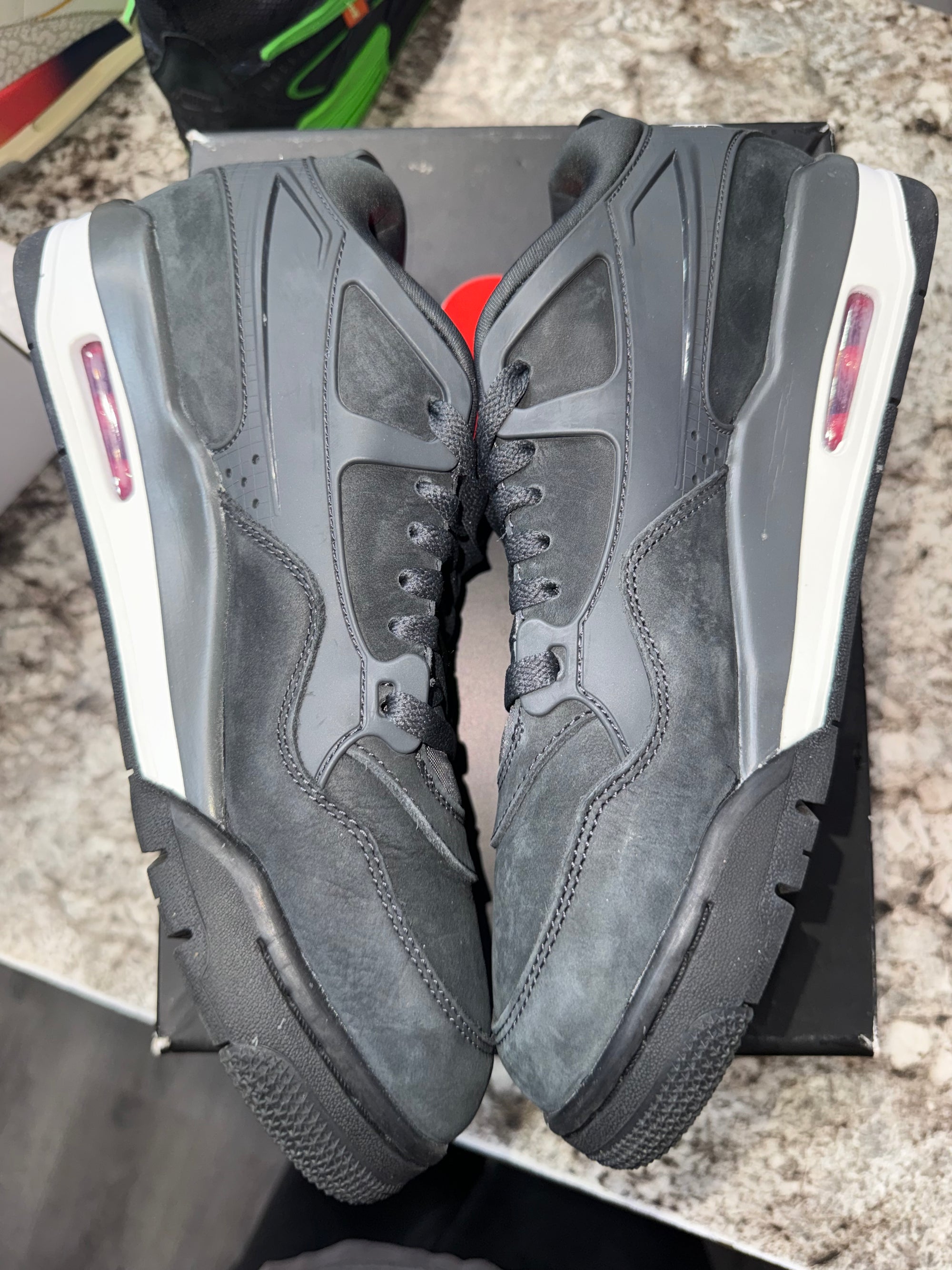 Jordan 4 RM SP Nigel Sylvester Driveway Grey