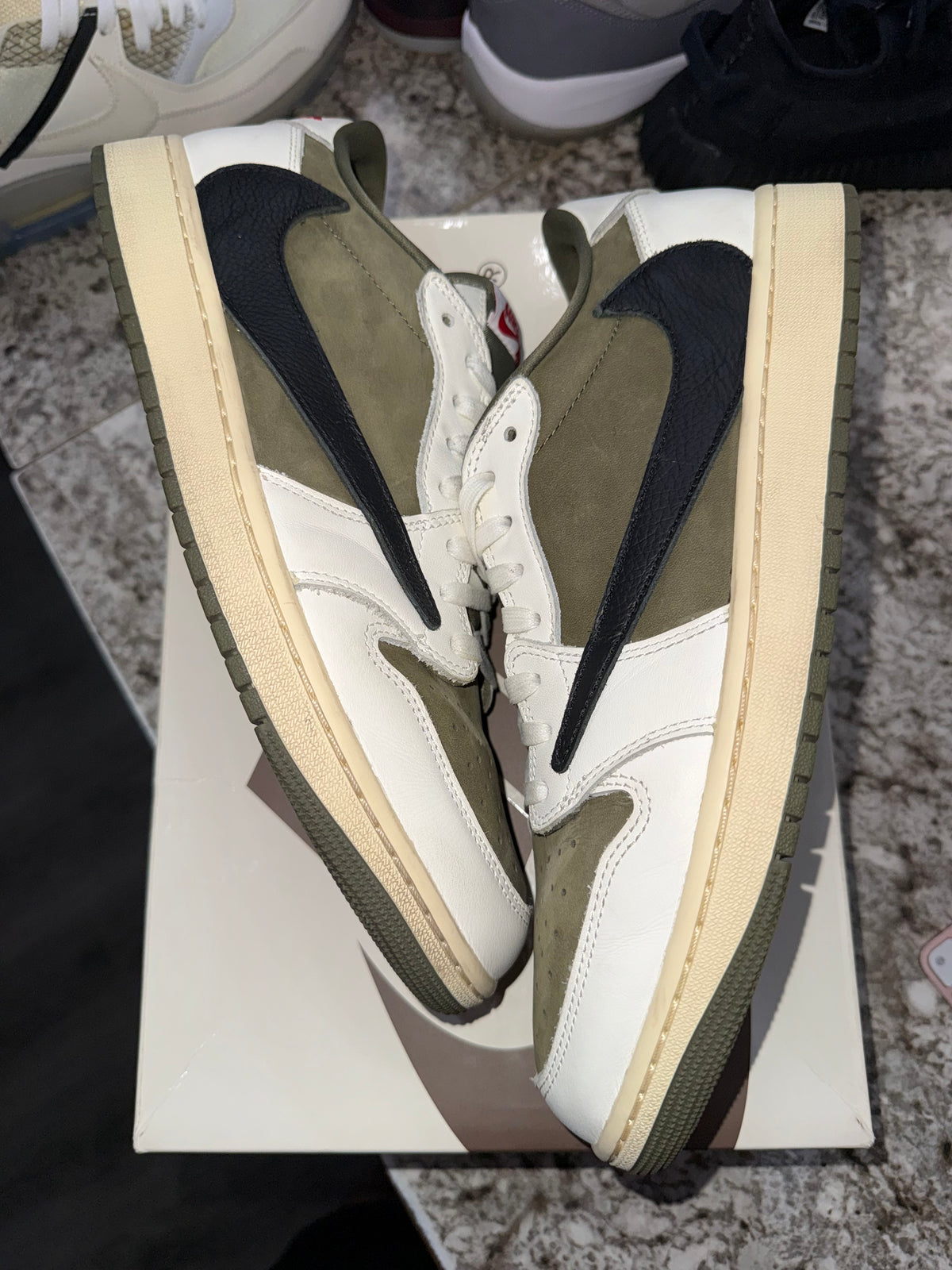 Jordan 1 Retro Low OG SP Travis Scott Medium Olive