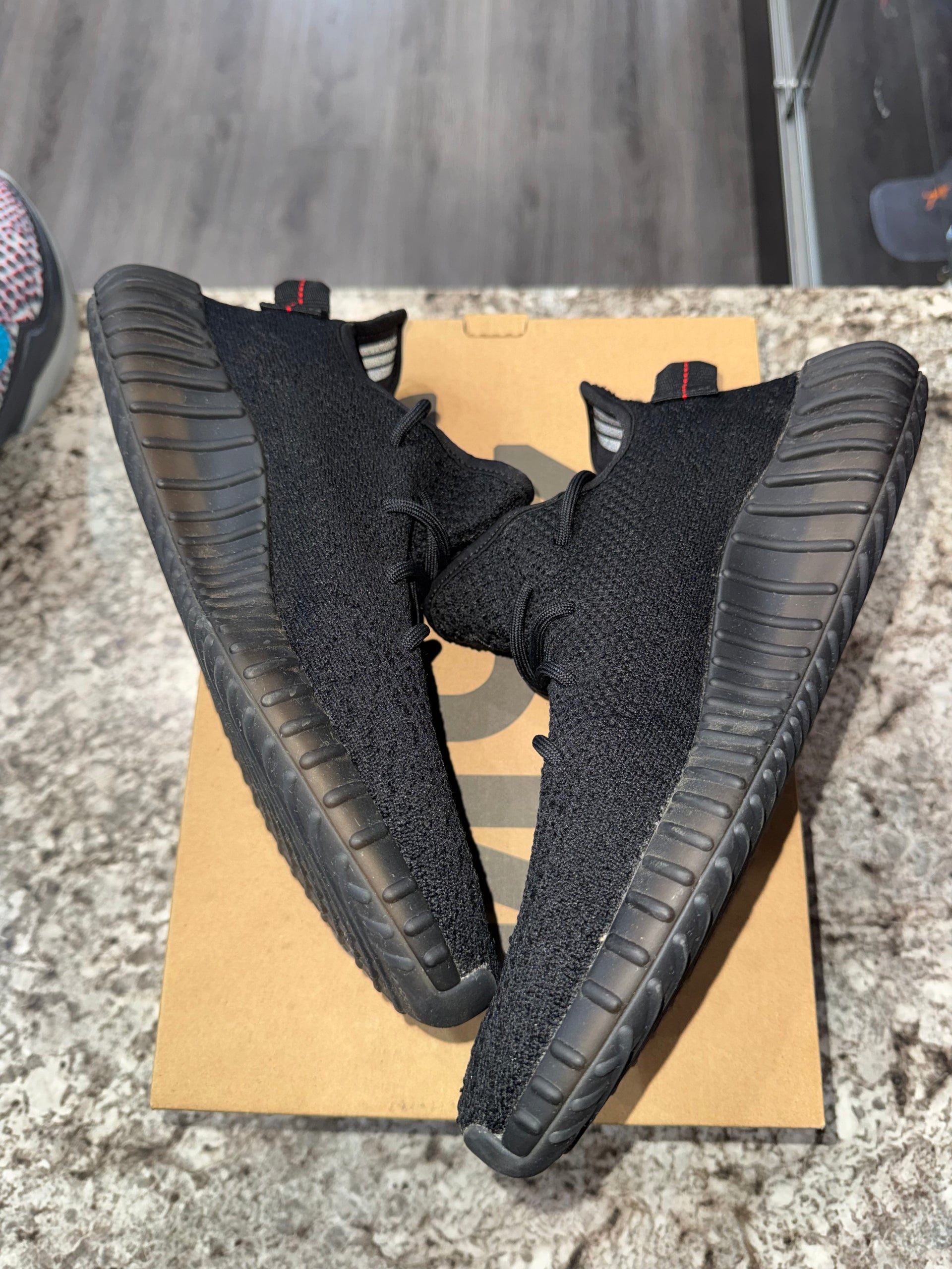 adidas Yeezy Boost 350 V2 Black Red