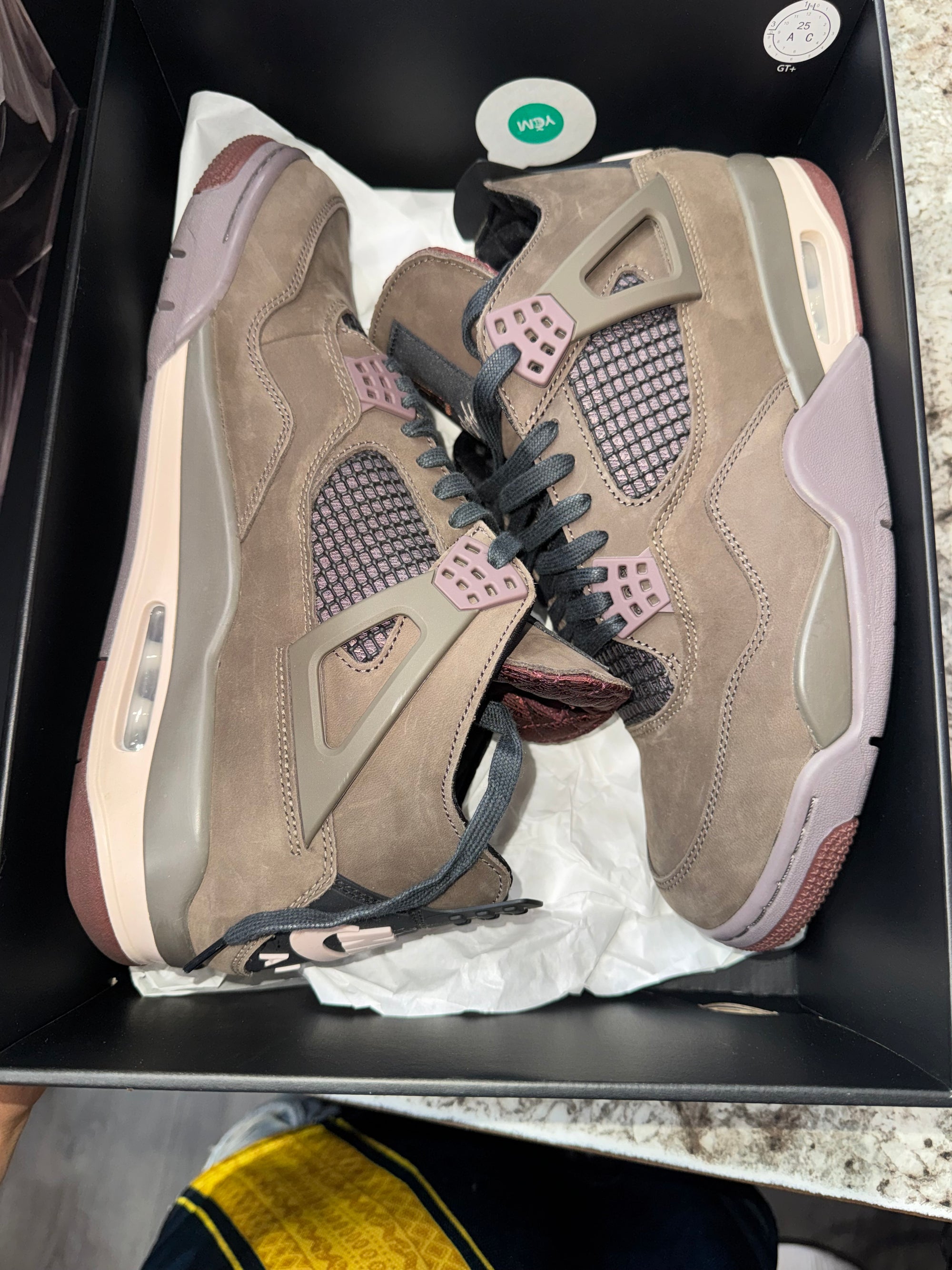 Jordan 4 Retro SP A Ma Maniére Dark Mocha