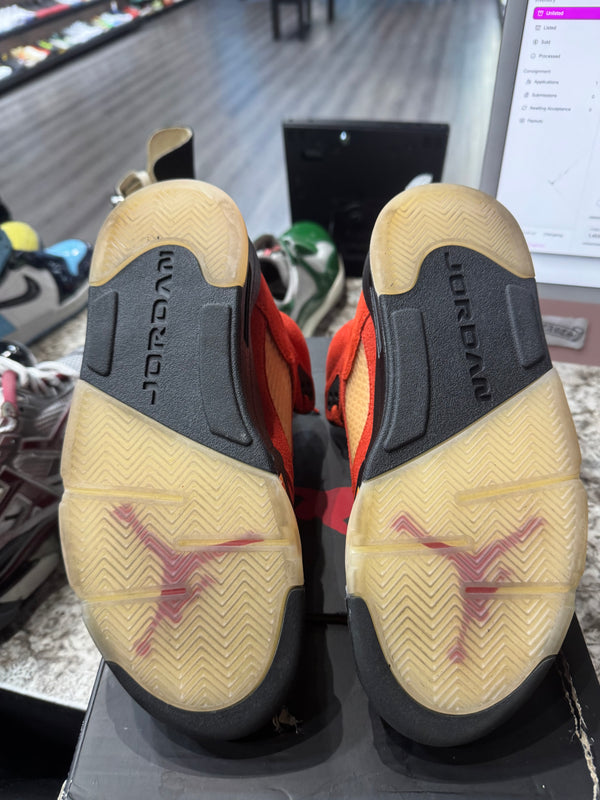 Jordan 5 Retro Dunk on Mars (Women's) (Damaged Box)
