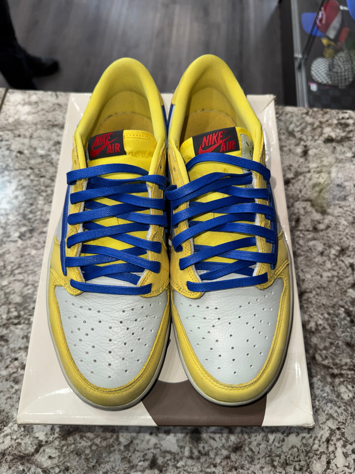 Jordan 1 Retro Low OG SP Travis Scott Canary (Women's)