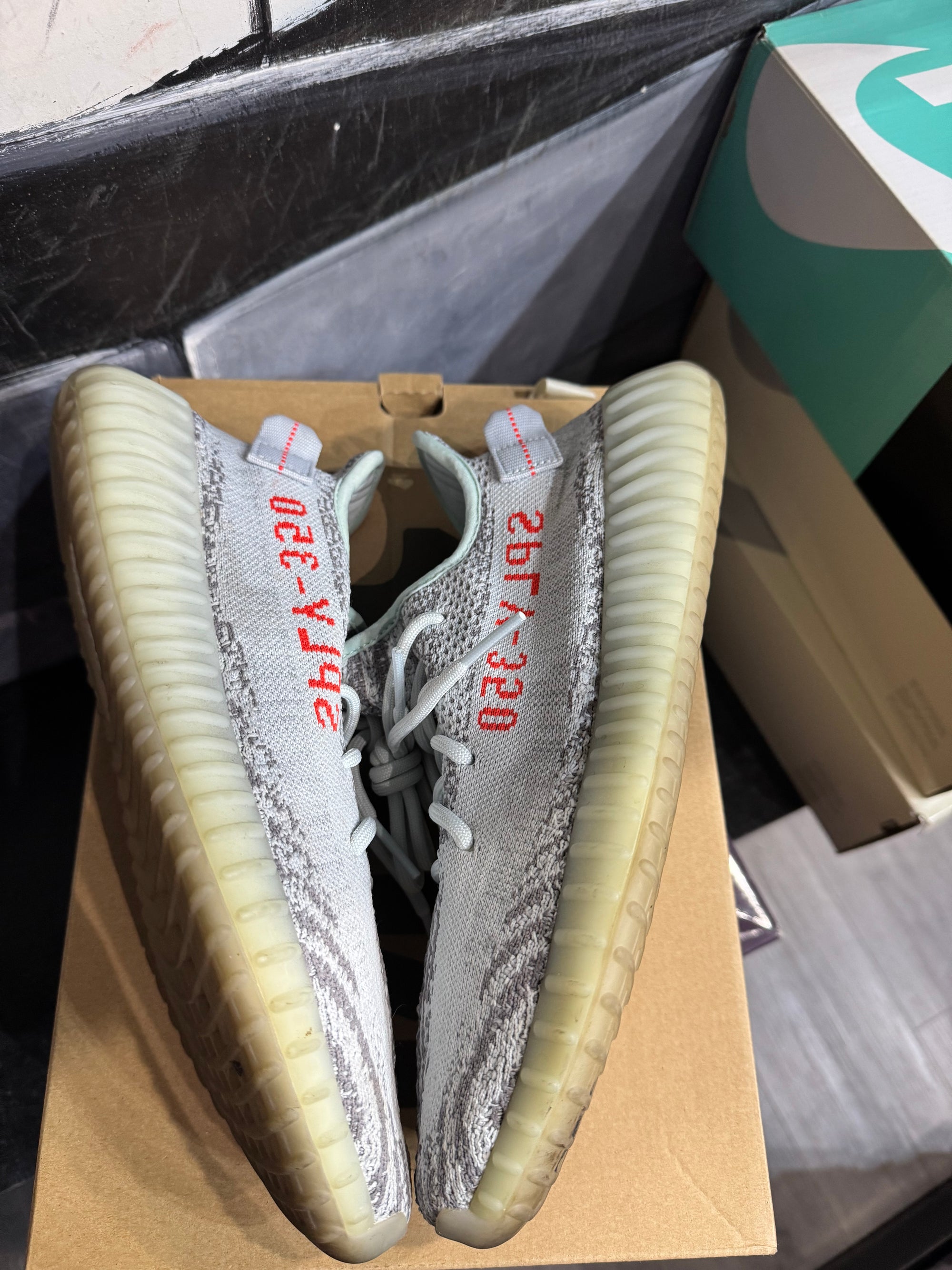 adidas Yeezy Boost 350 V2 Blue Tint