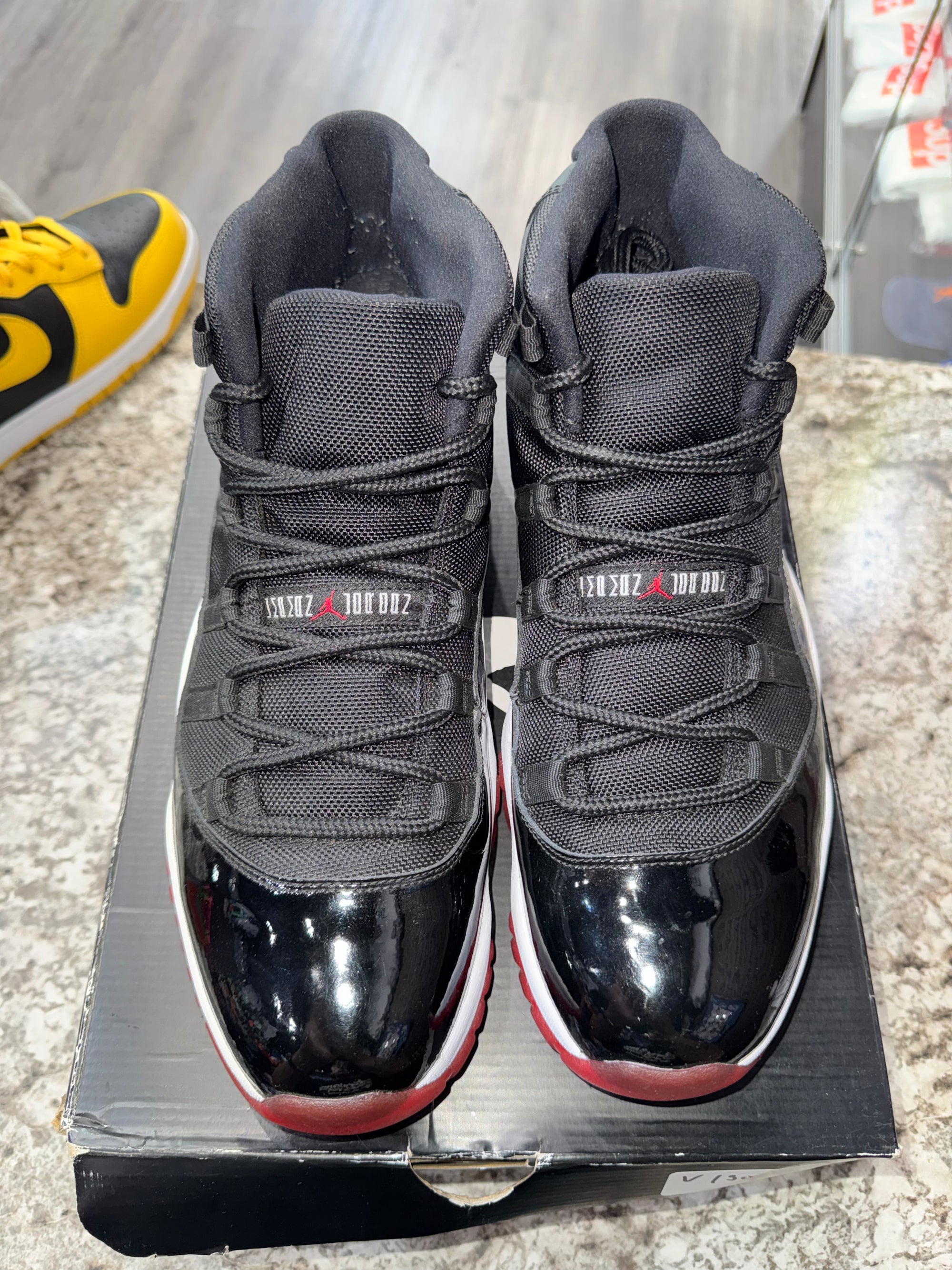 Jordan 11 Retro Playoffs (2012)