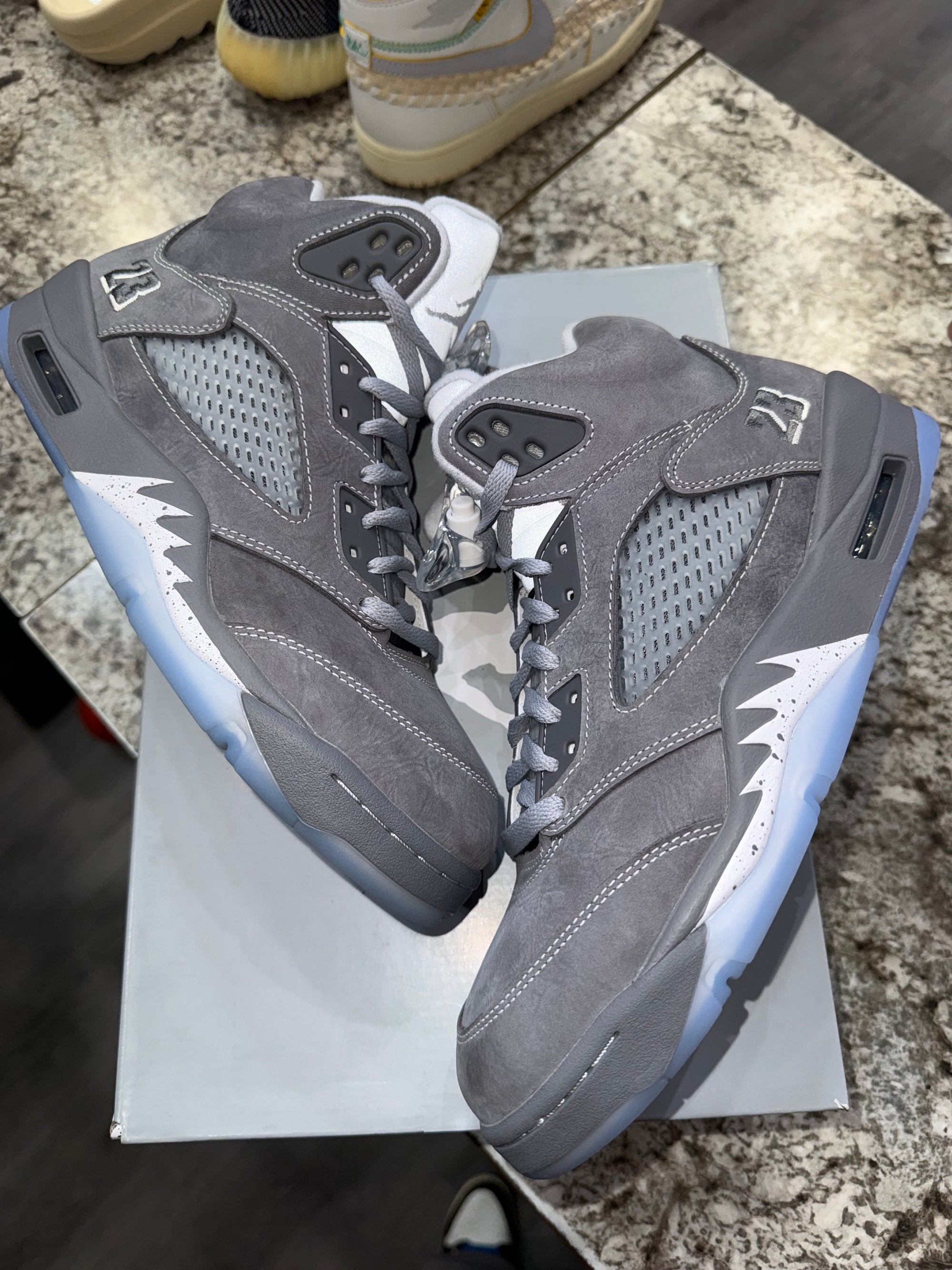 Jordan 5 Retro Wolf Grey (2026)