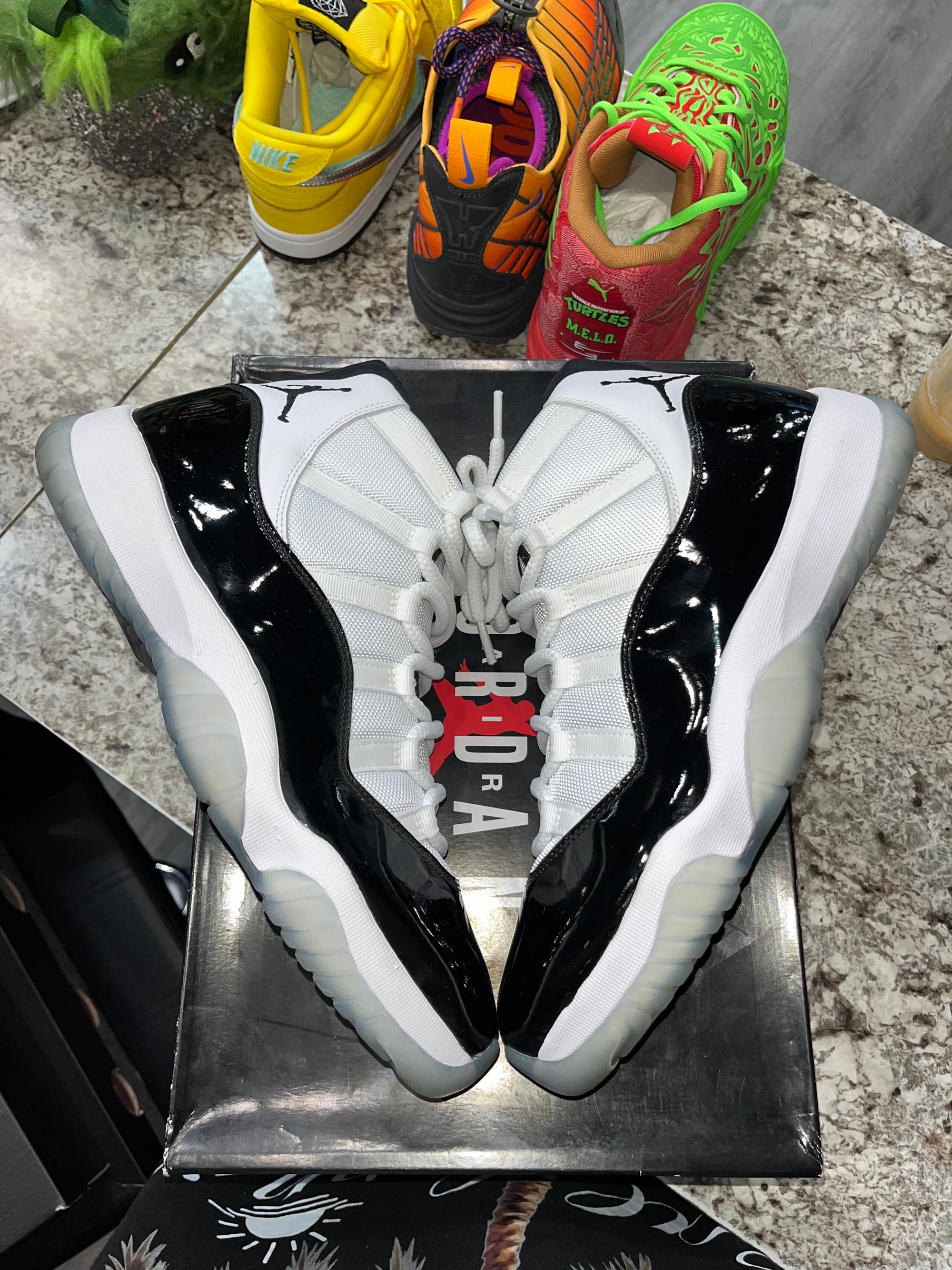 Jordan 11 Retro Concord (2018)