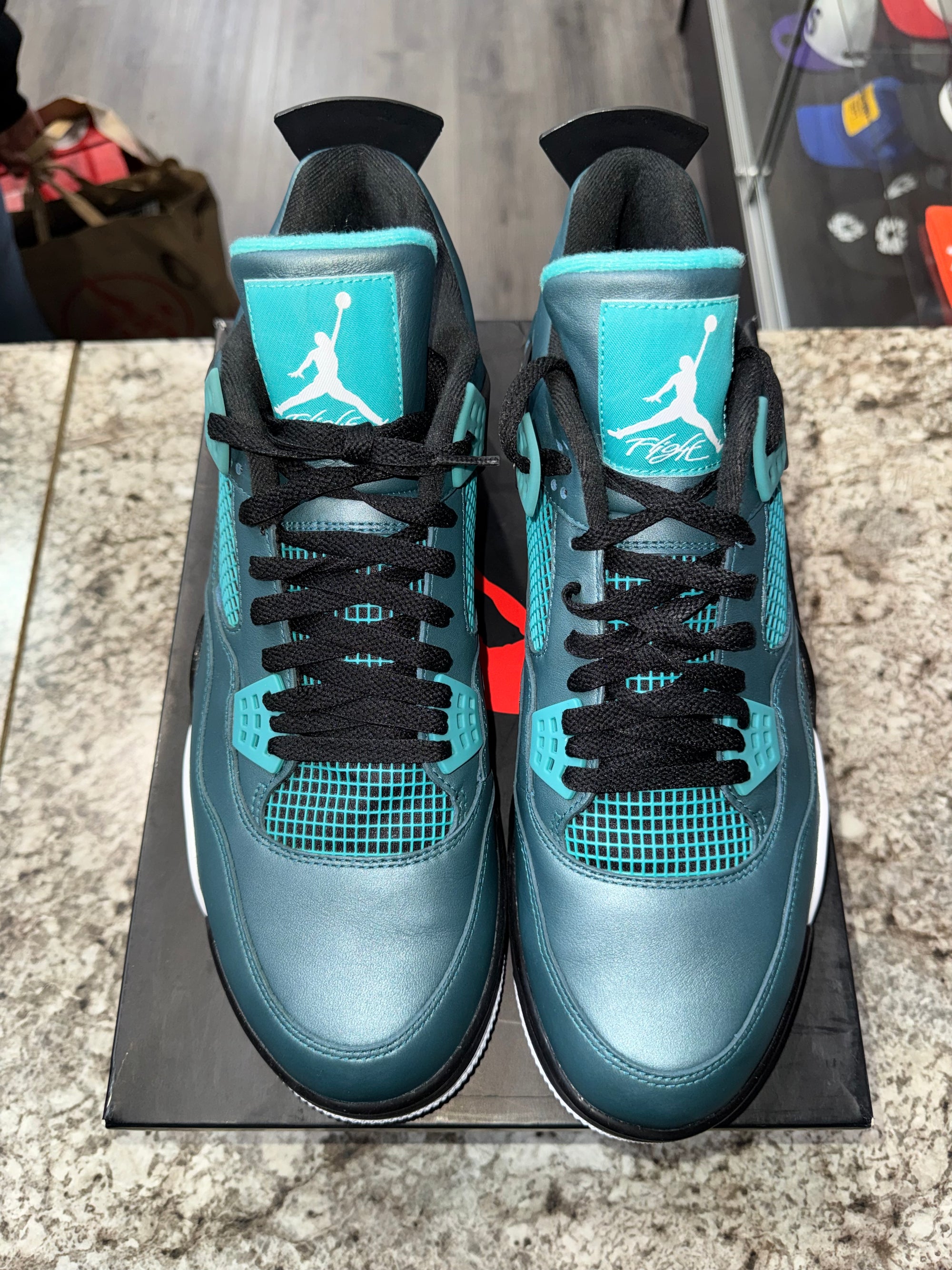 Jordan 4 Retro Teal