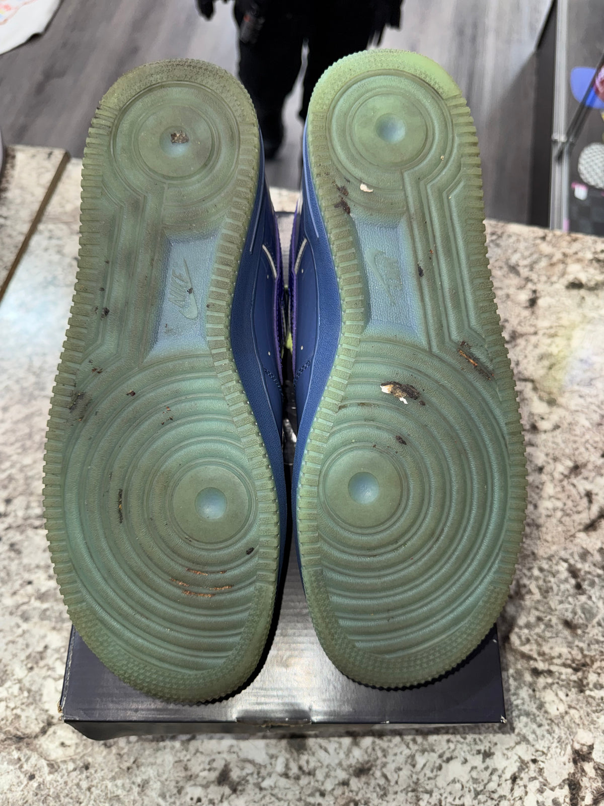 Nike Air Force 1 Low Patent Leather Mystic Navy Grape Ice