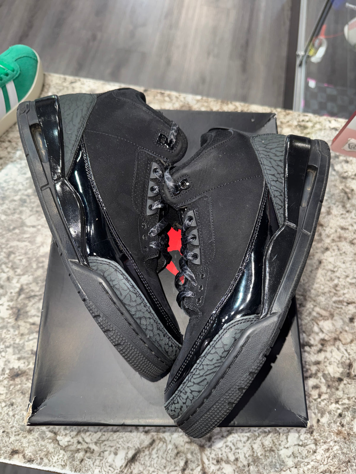 Jordan 3 Retro Black Cat (2025)