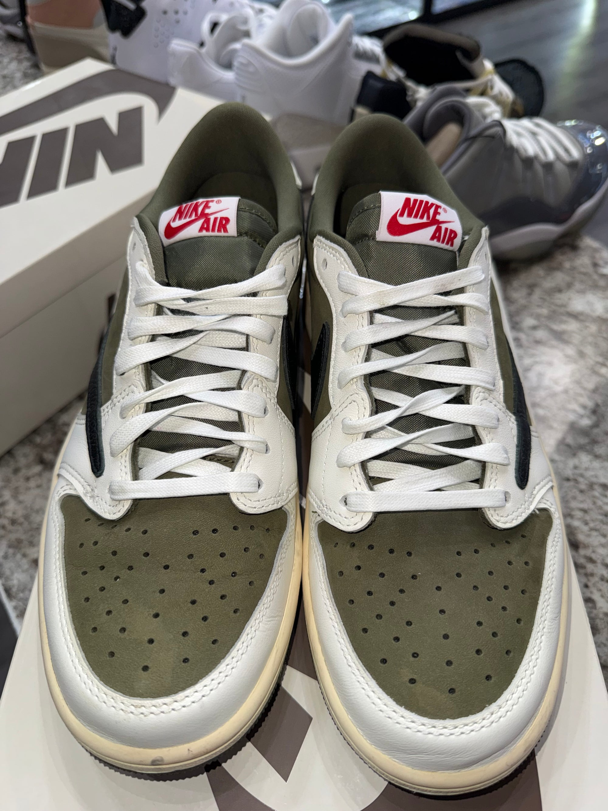 Jordan 1 Retro Low OG SP Travis Scott Medium Olive