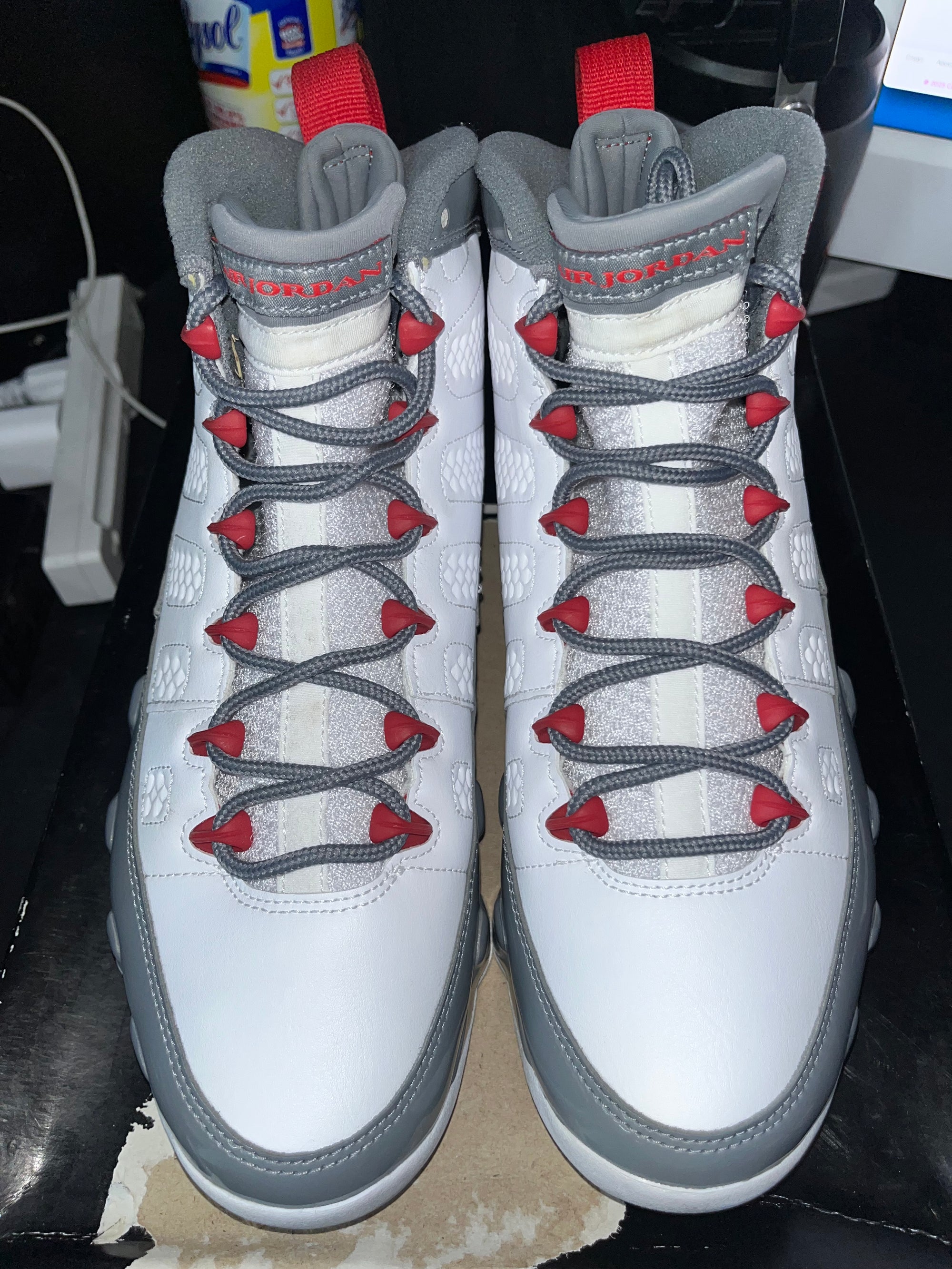 Jordan 9 Retro Fire Red