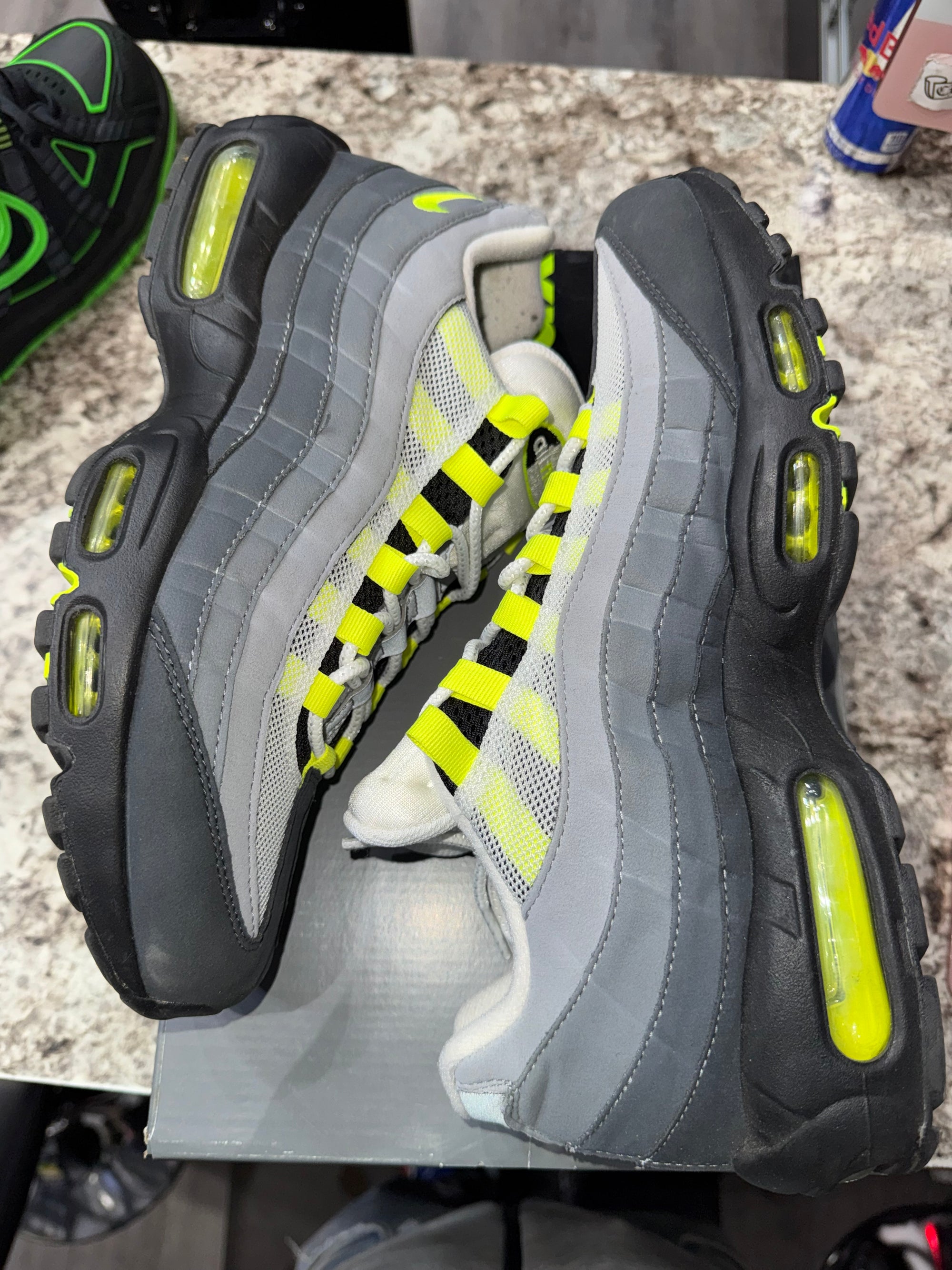 Nike Air Max 95 OG Big Bubble Neon (2025)