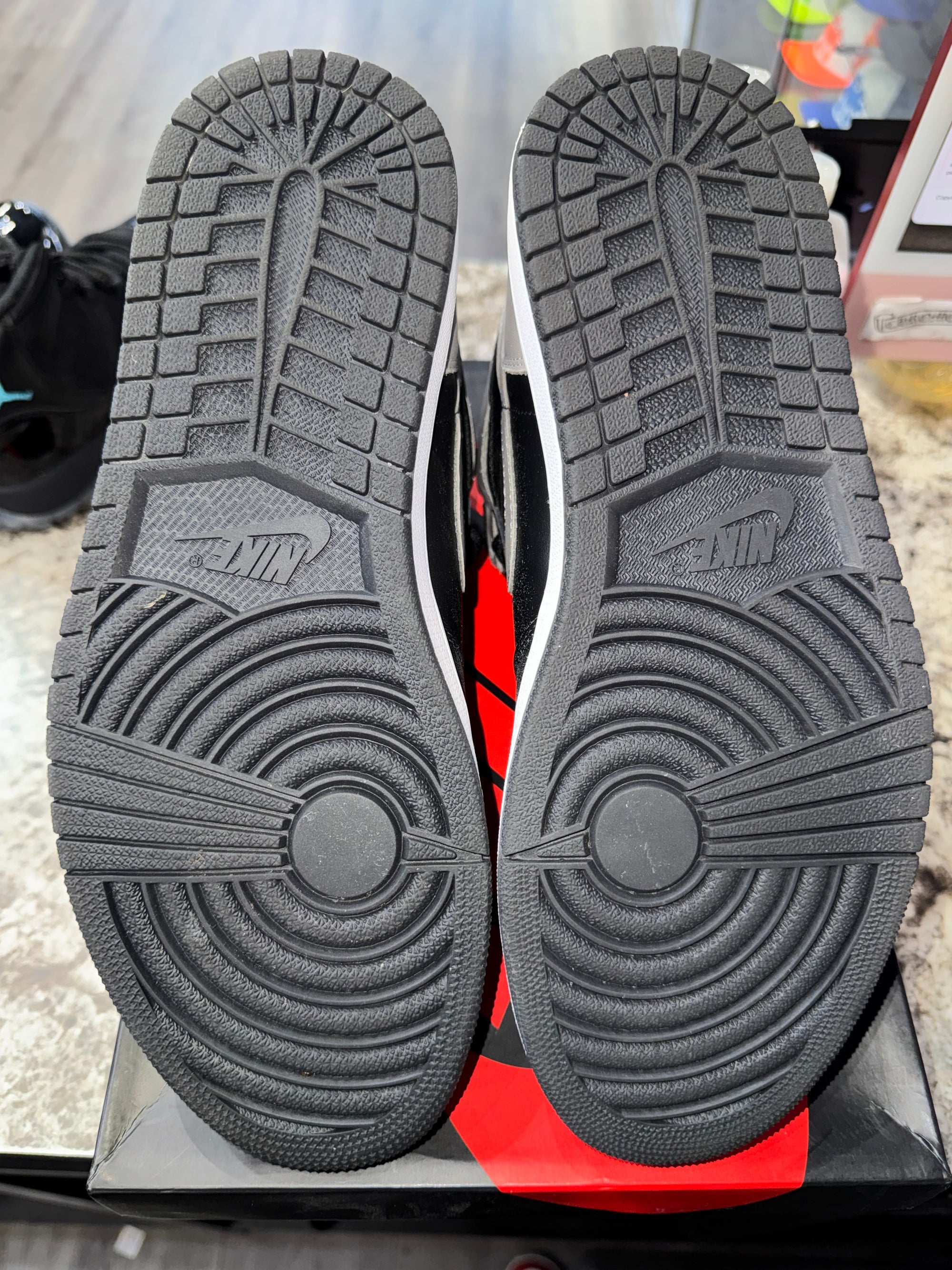 Jordan 1 Retro High Shadow (2018) (DAMAGED BOX)