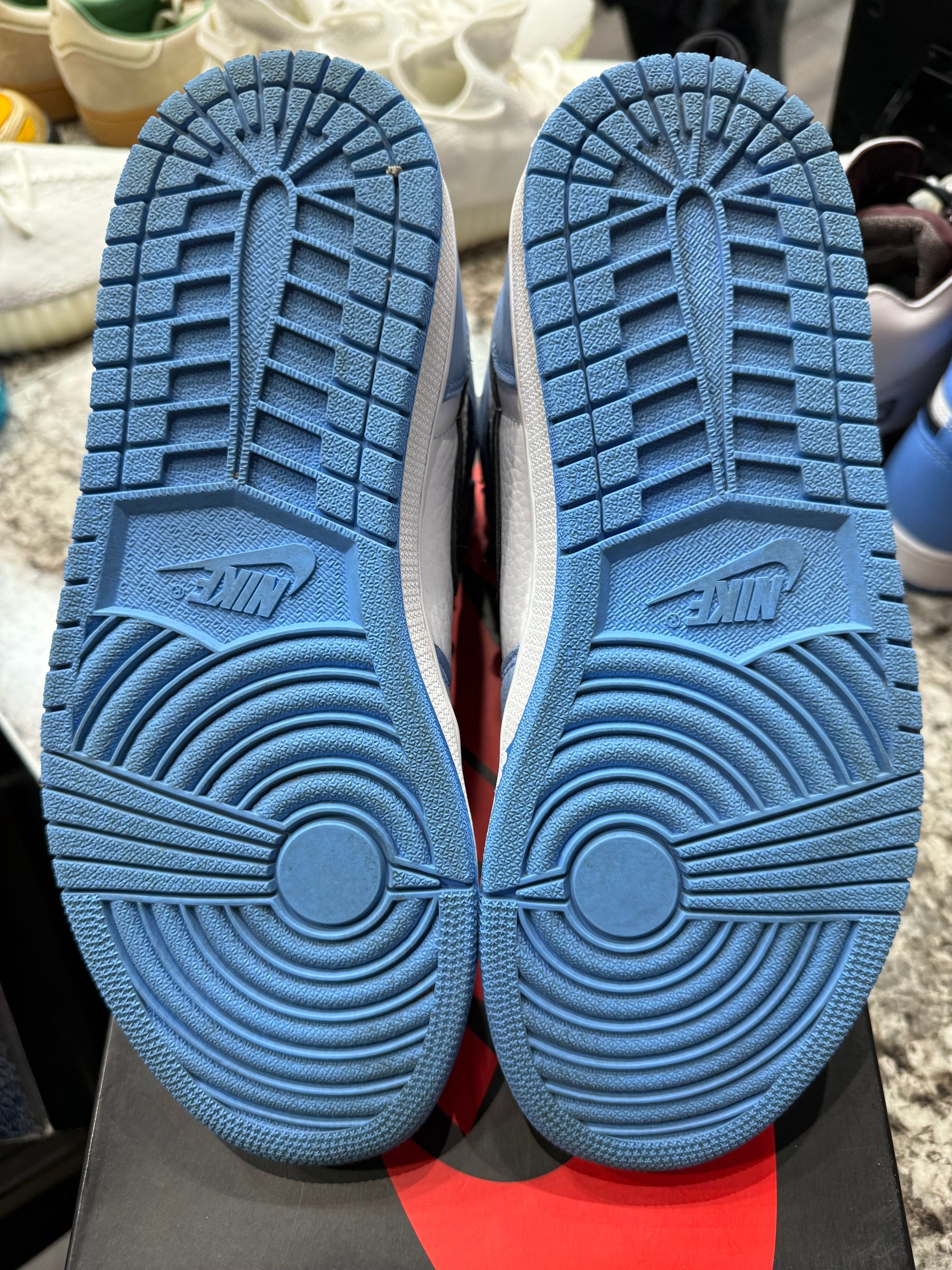 Jordan 1 Retro High OG University Blue