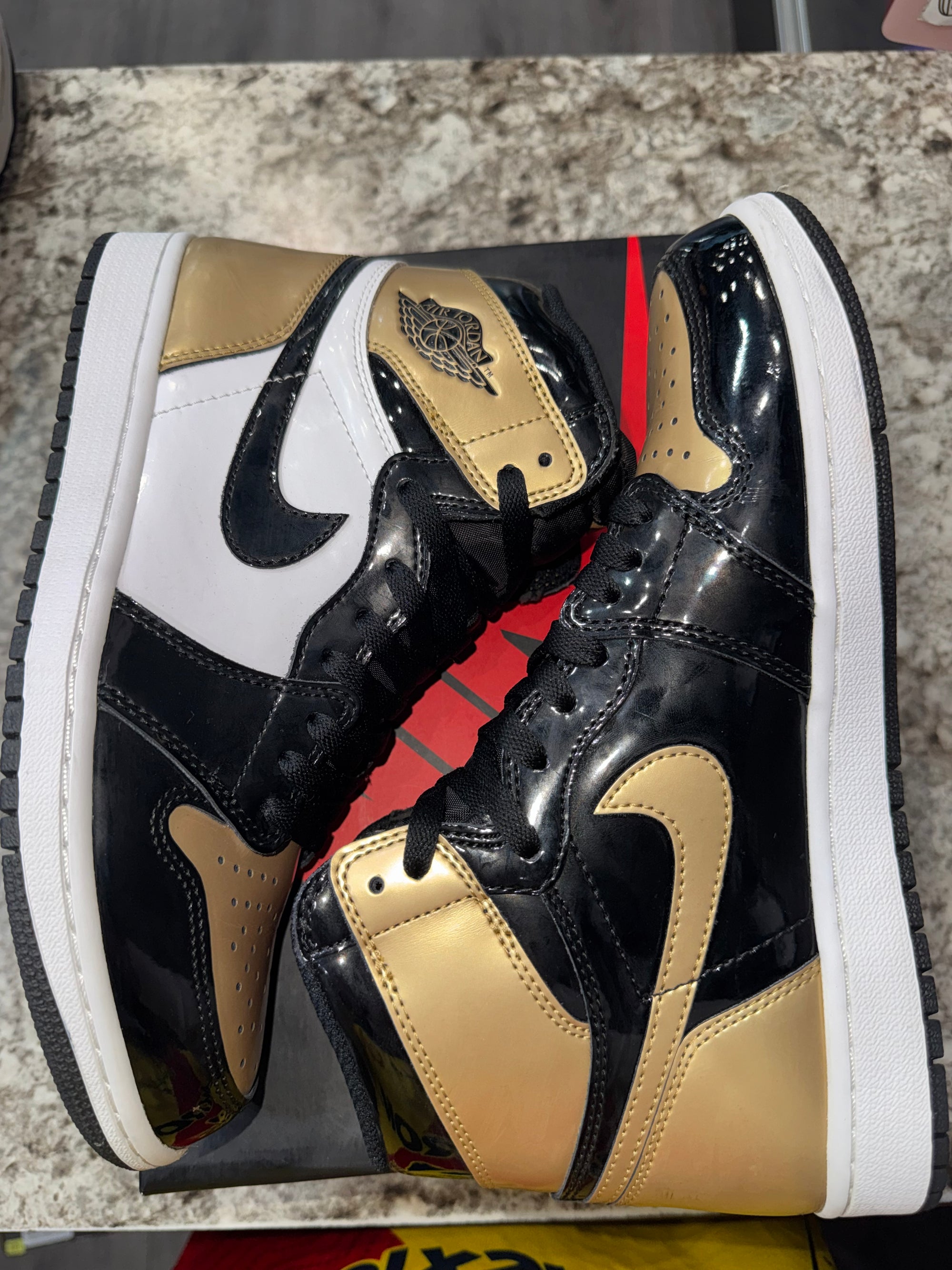 Jordan 1 Retro High NRG Patent Gold Toe