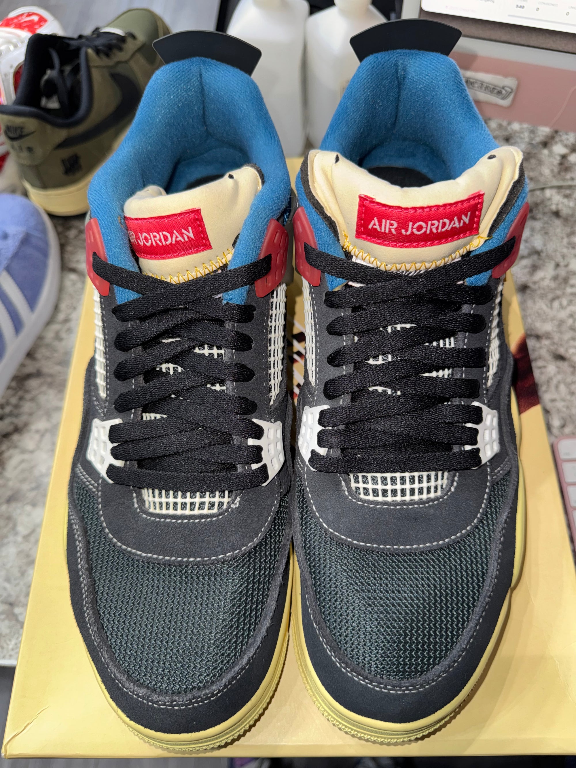 Jordan 4 Retro Union Off Noir