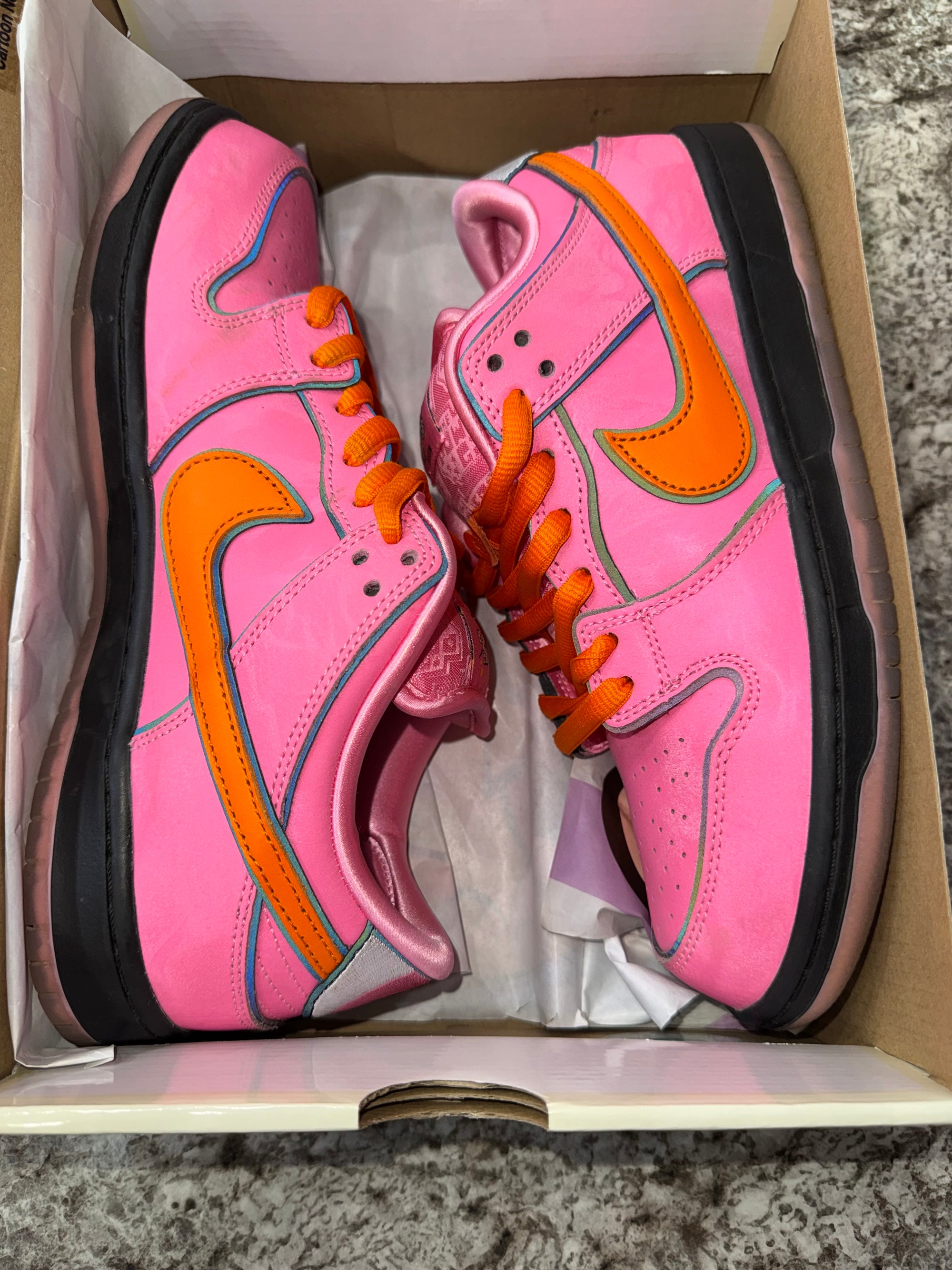 Nike SB Dunk Low The Powerpuff Girls Blossom