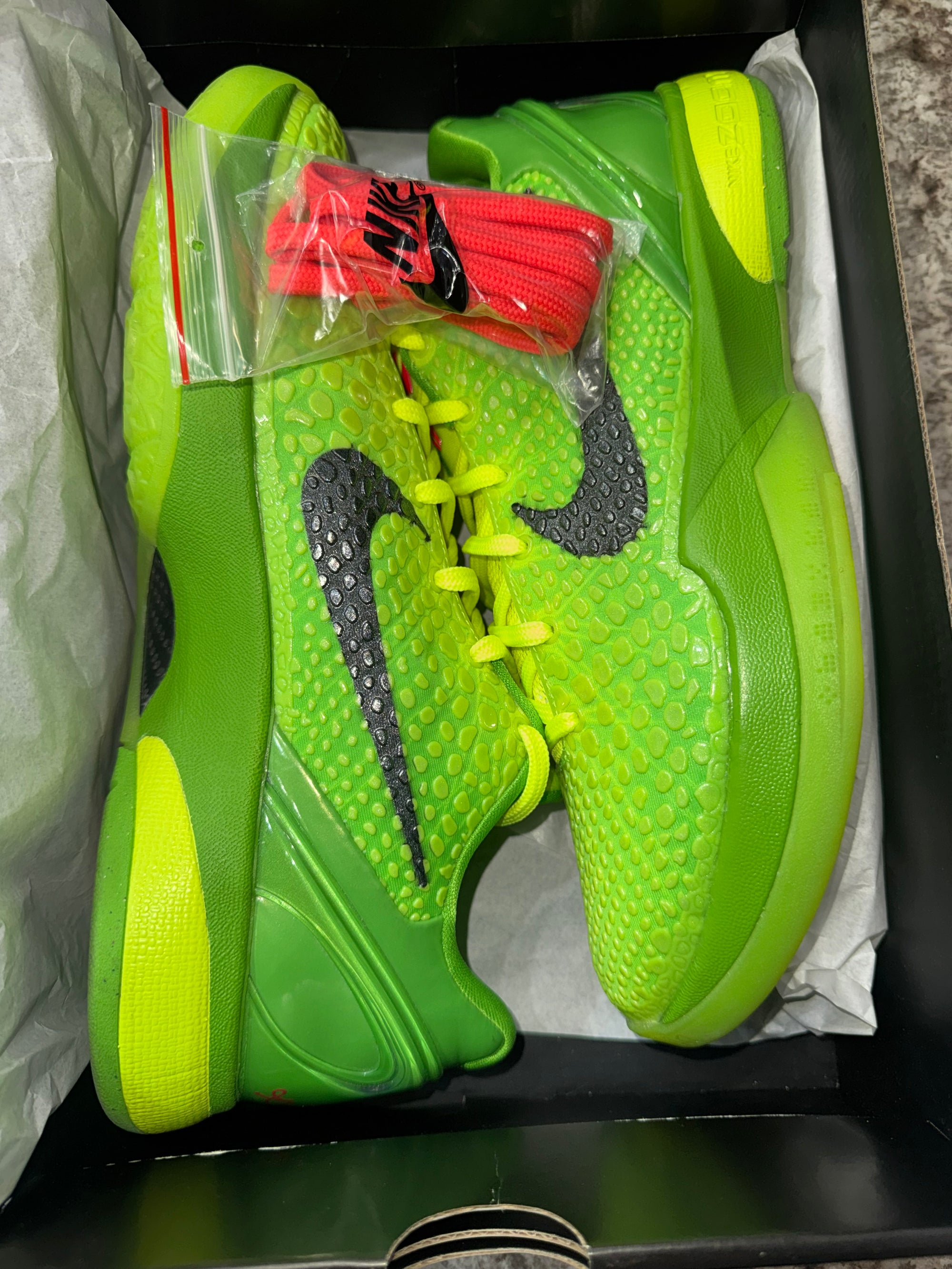 Nike Kobe 6 Protro Grinch (2020)