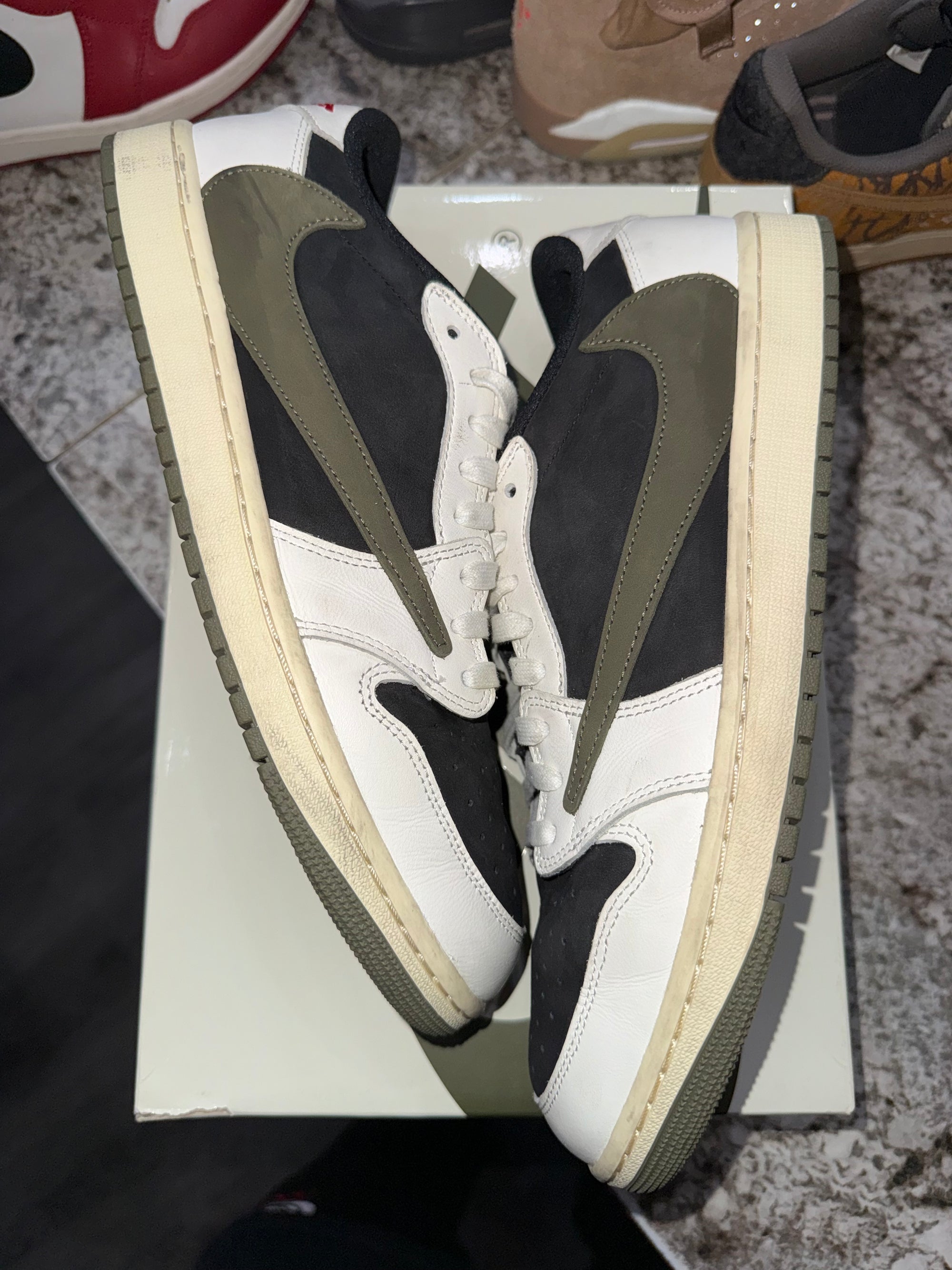 Jordan 1 Retro Low OG SP Travis Scott Olive (Women's)