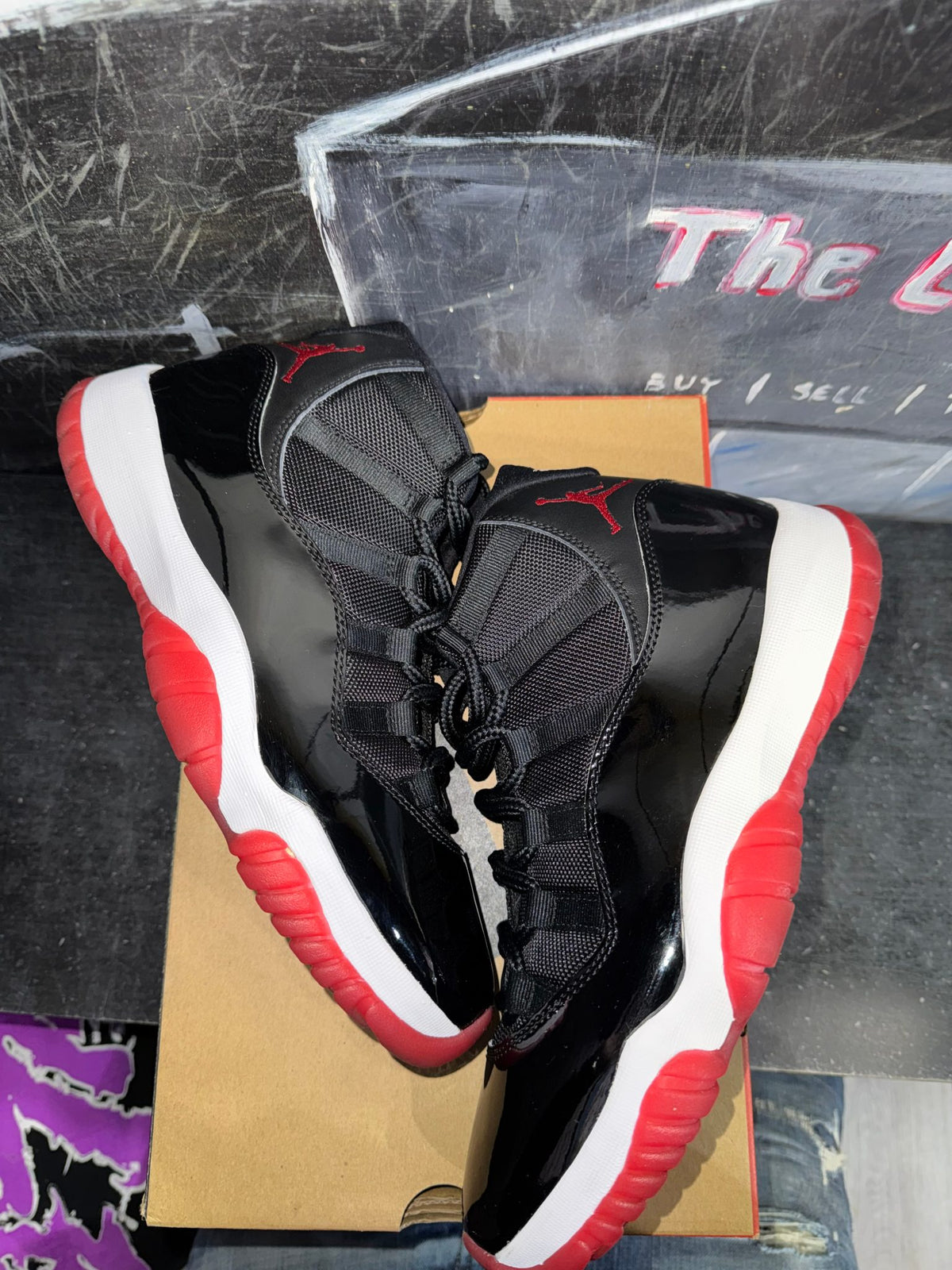 Jordan 11 Retro Playoffs Bred (2019)