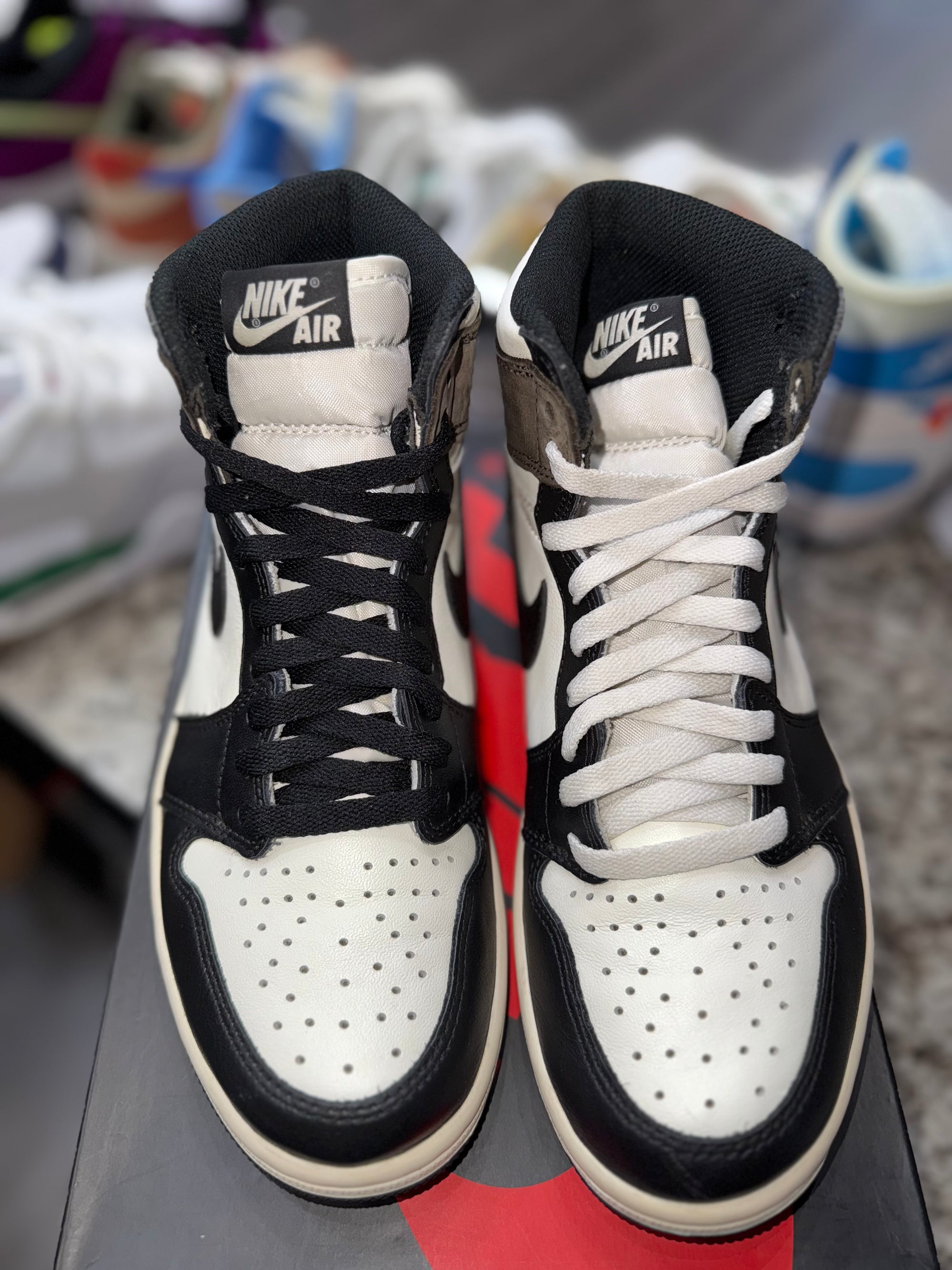Jordan 1 Retro High Dark Mocha
