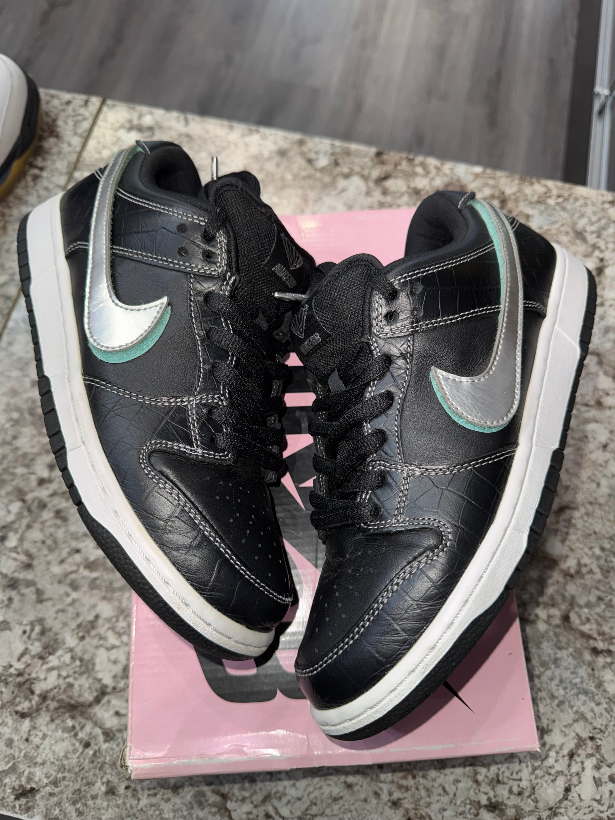 Nike SB Dunk Low Diamond Supply Co. Black Diamond