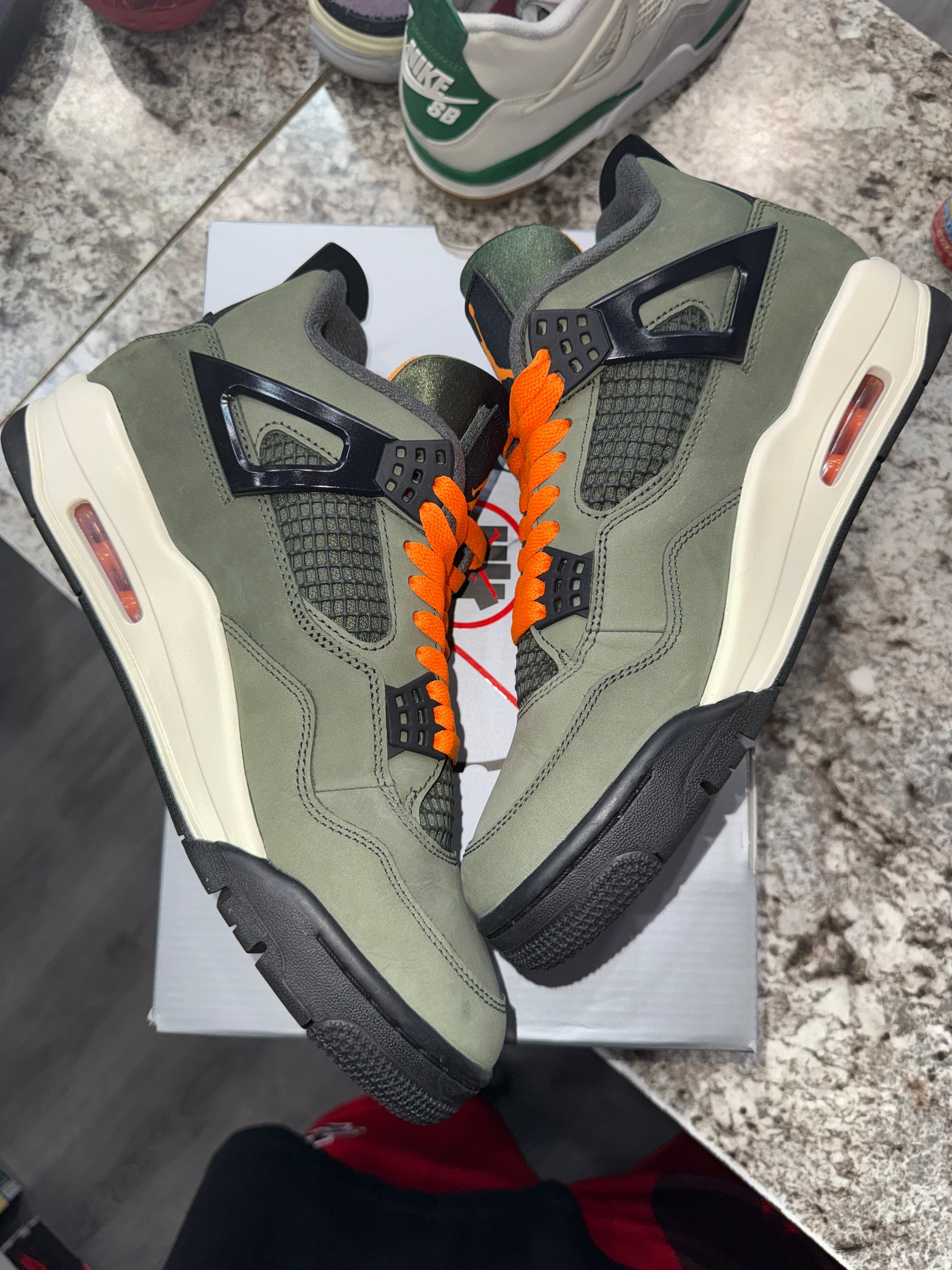 Jordan 4 Retro OG SP Undefeated (2025)