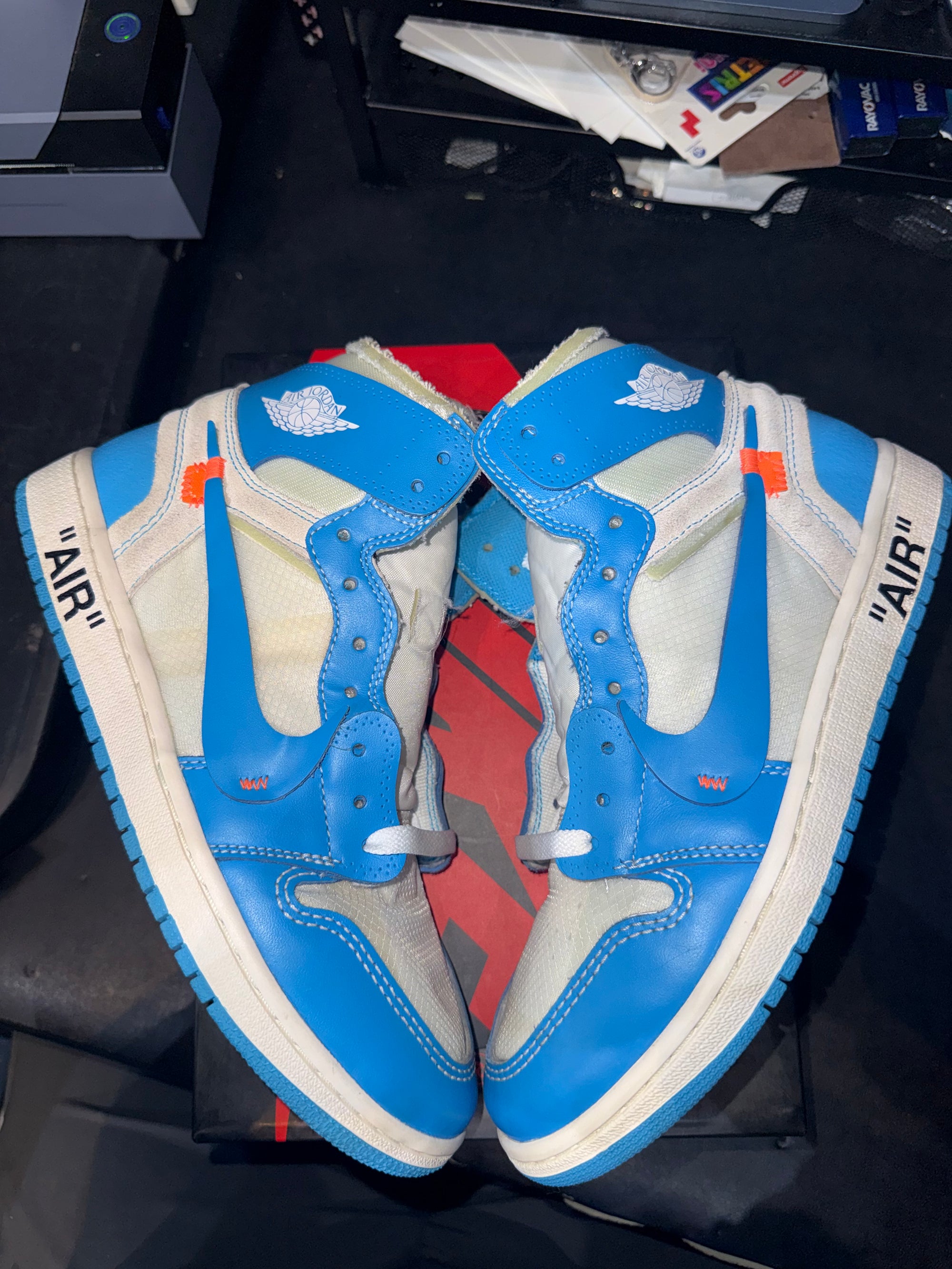 Jordan 1 Retro High Off-White University Blue