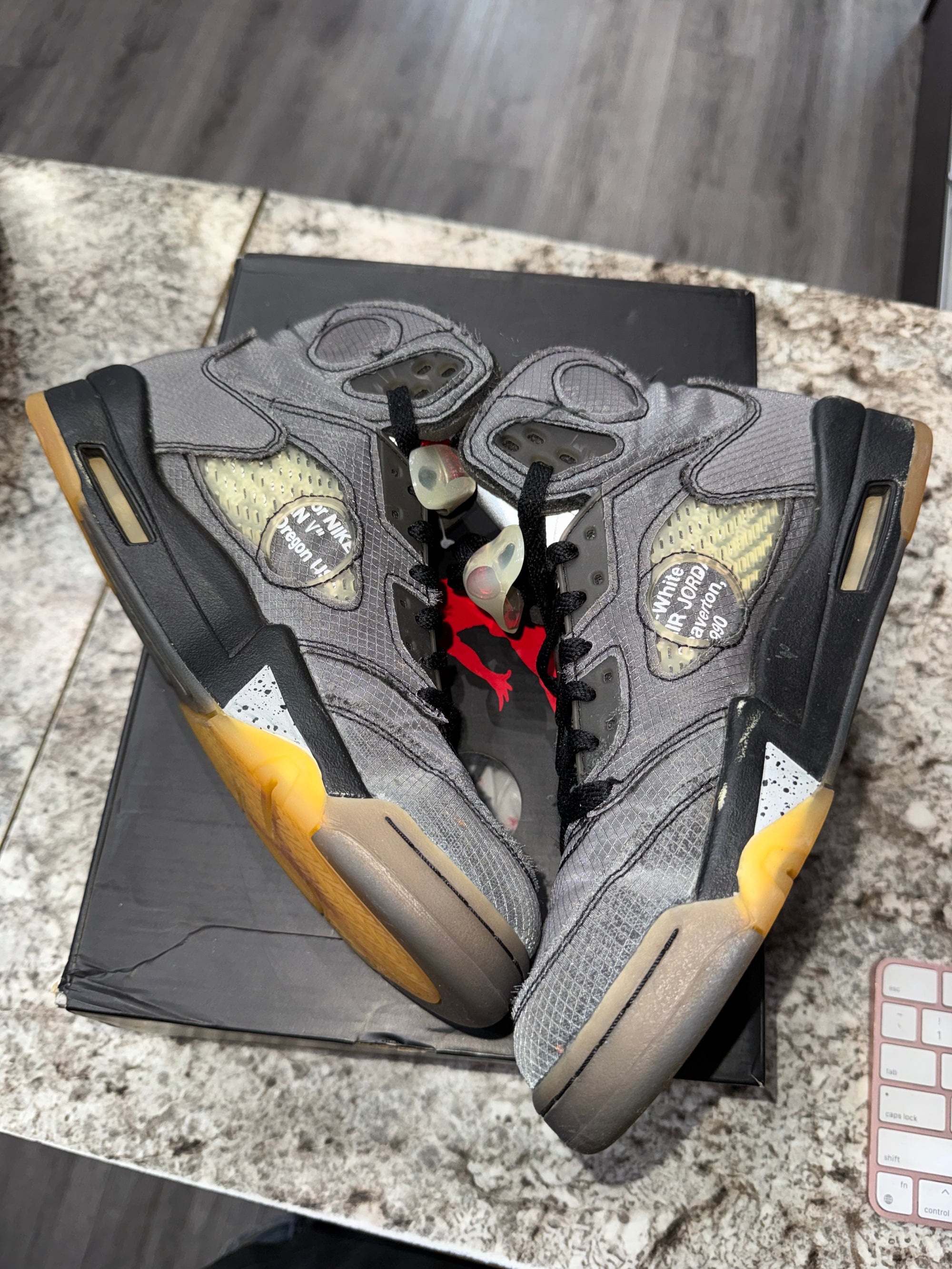 Jordan 5 Retro Off-White Muslin