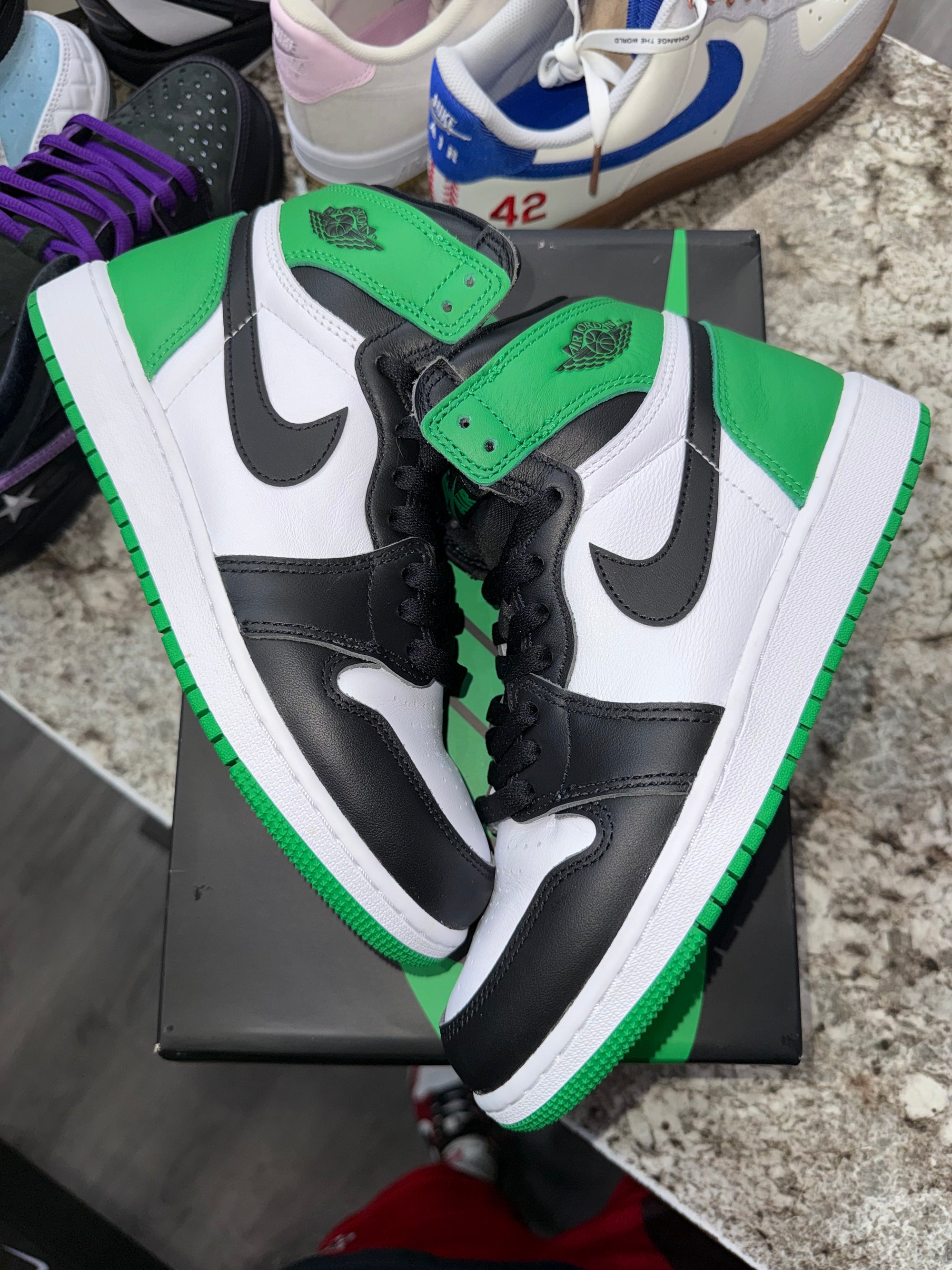 Jordan 1 Retro High OG Lucky Green (GS)