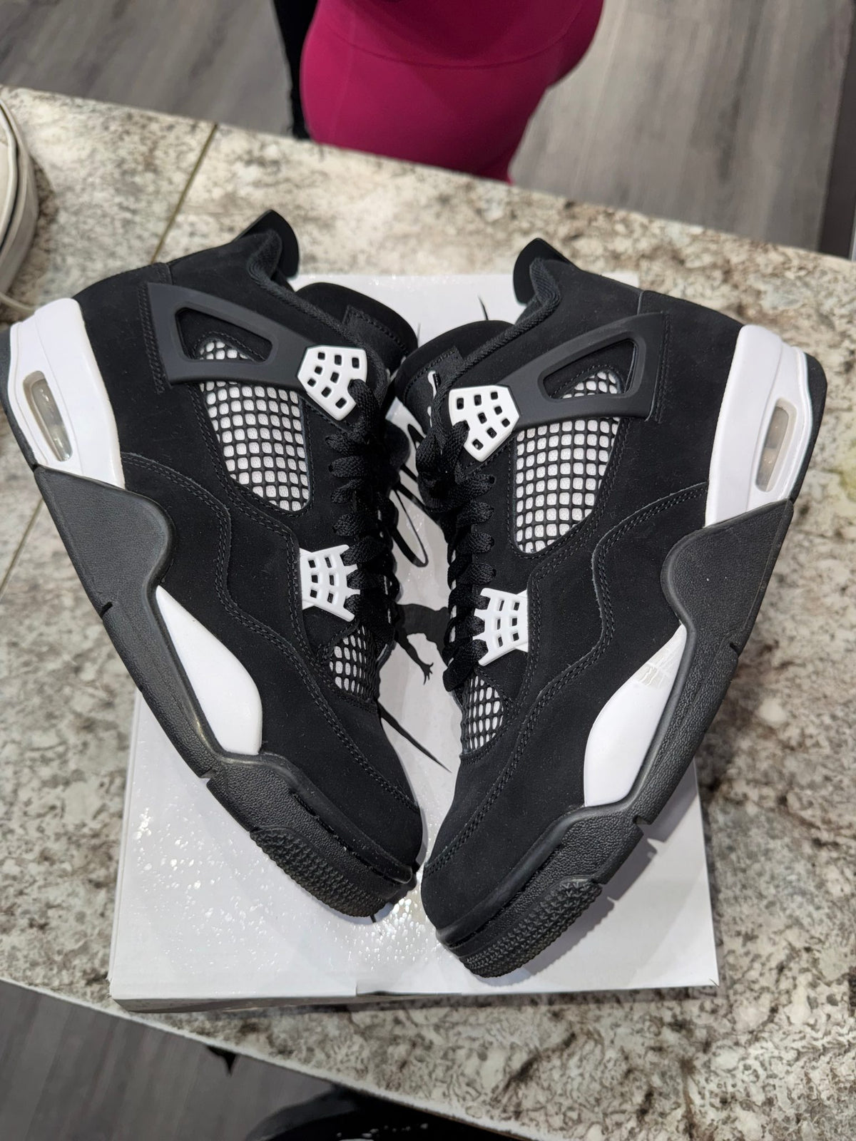 Jordan 4 Retro White Thunder