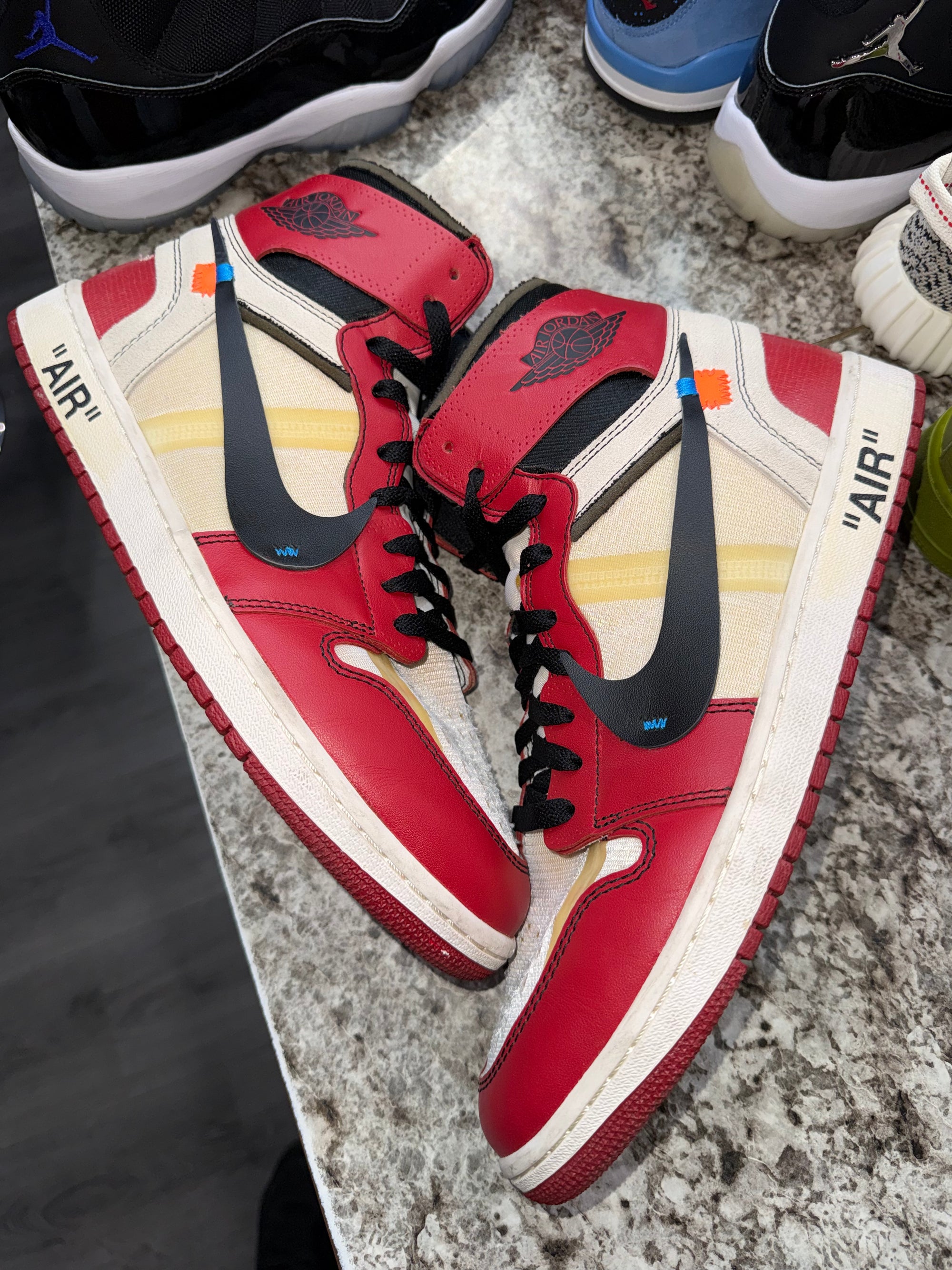 Jordan 1 Retro High Off-White Chicago