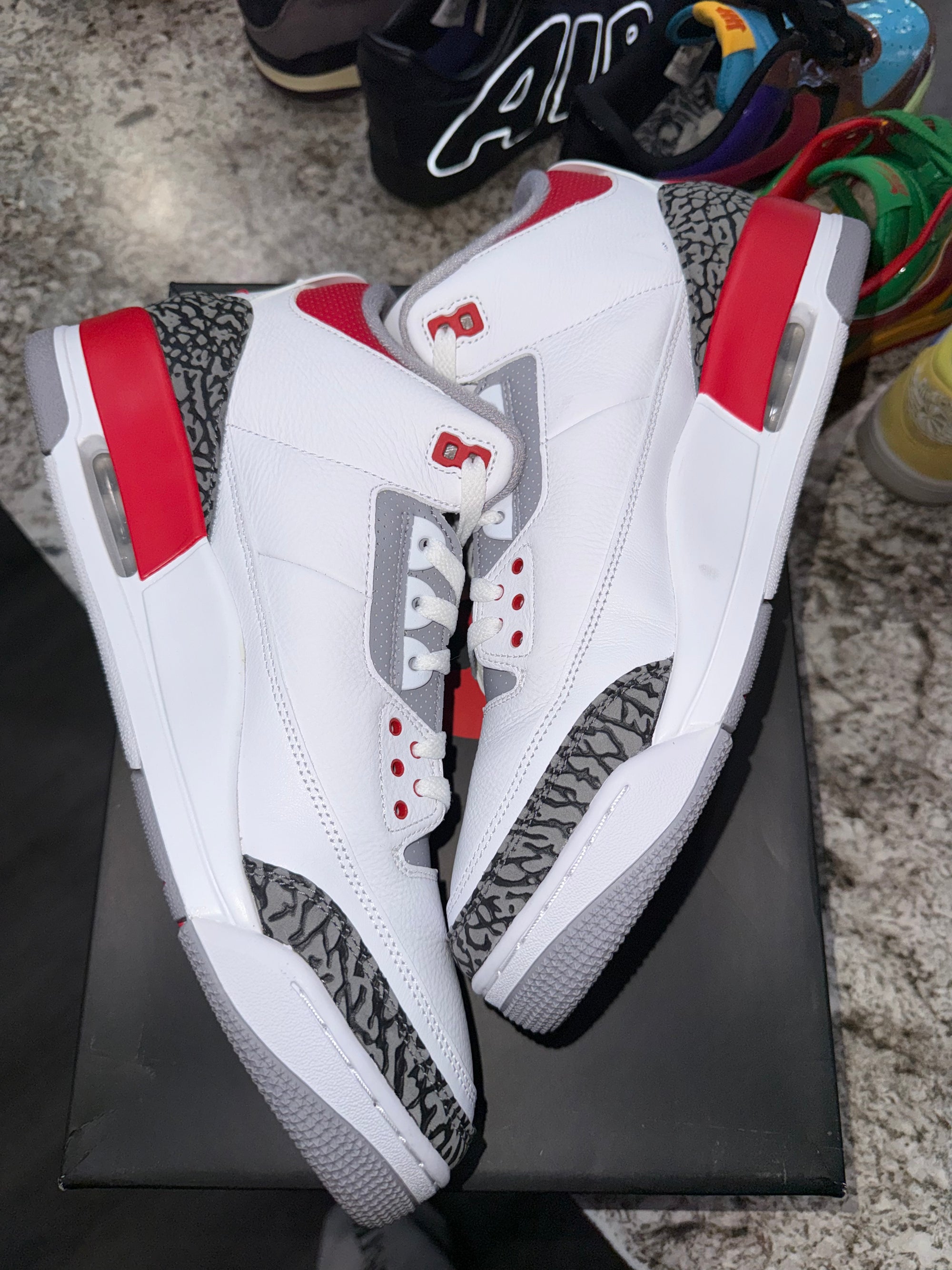 Jordan 3 Retro Fire Red (2022)