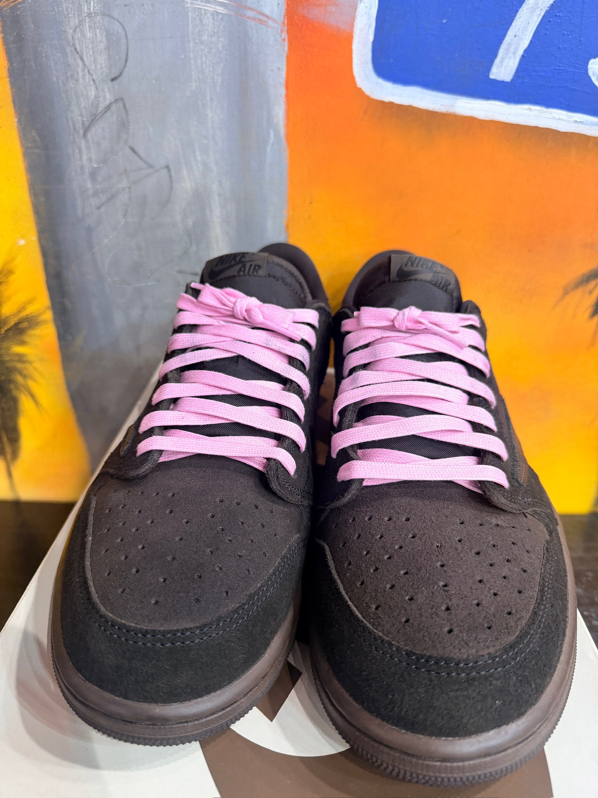 Jordan 1 Retro Low OG SP Travis Scott Velvet Brown