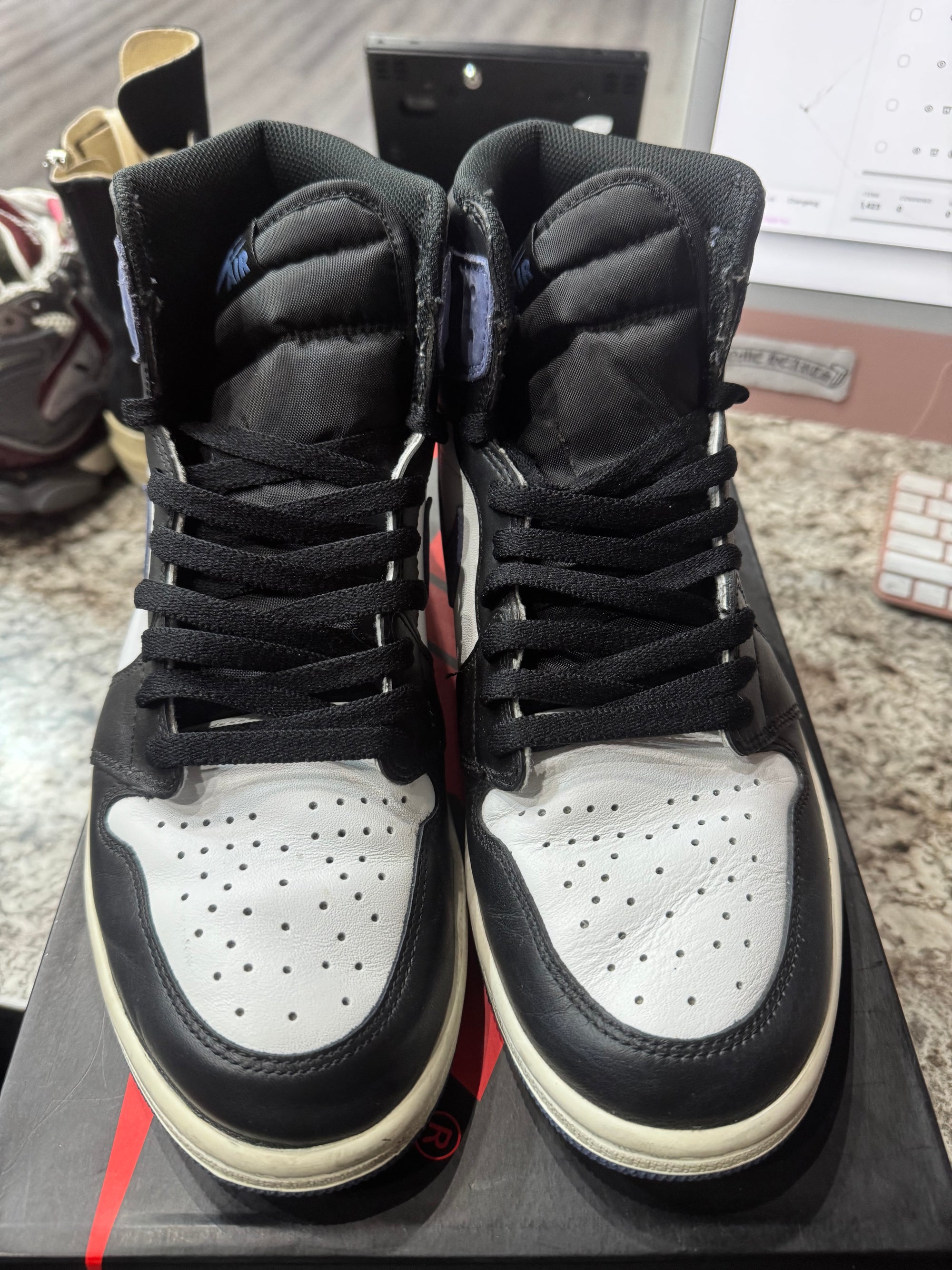 Jordan 1 Retro High Blue Moon