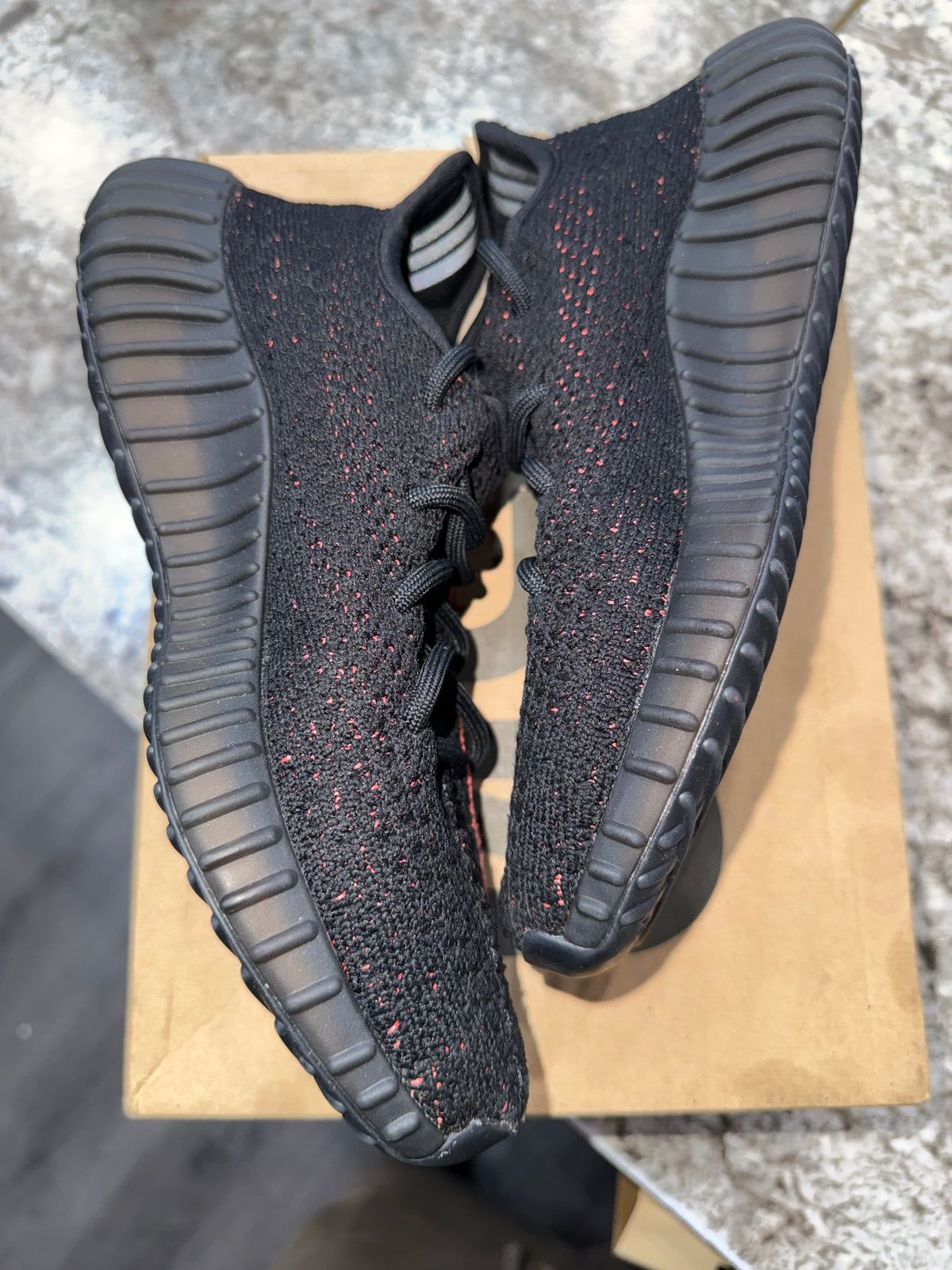 adidas Yeezy Boost 350 V2 Core Black Red