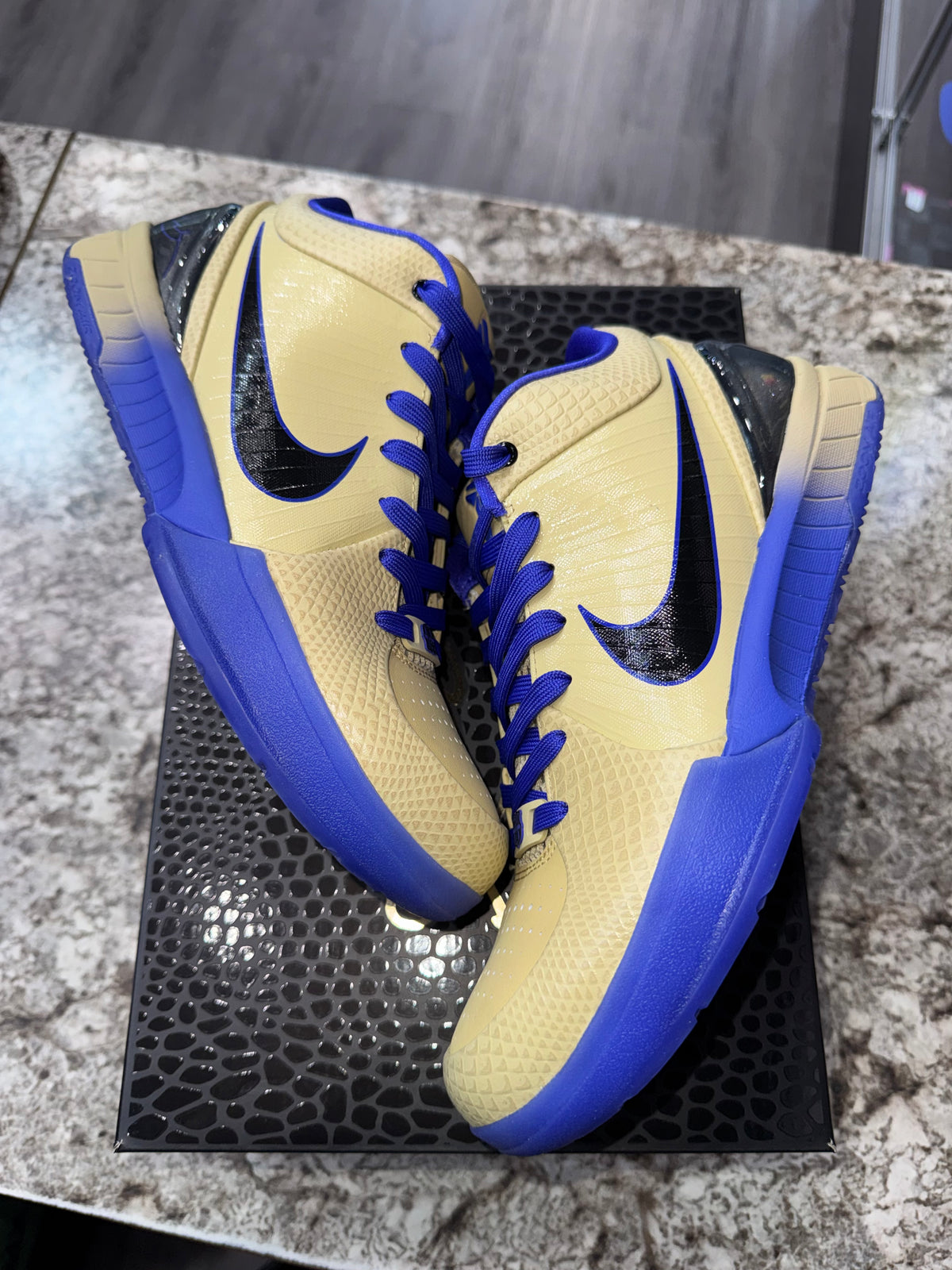 Nike Kobe 4 Protro FC Barcelona Team Gold