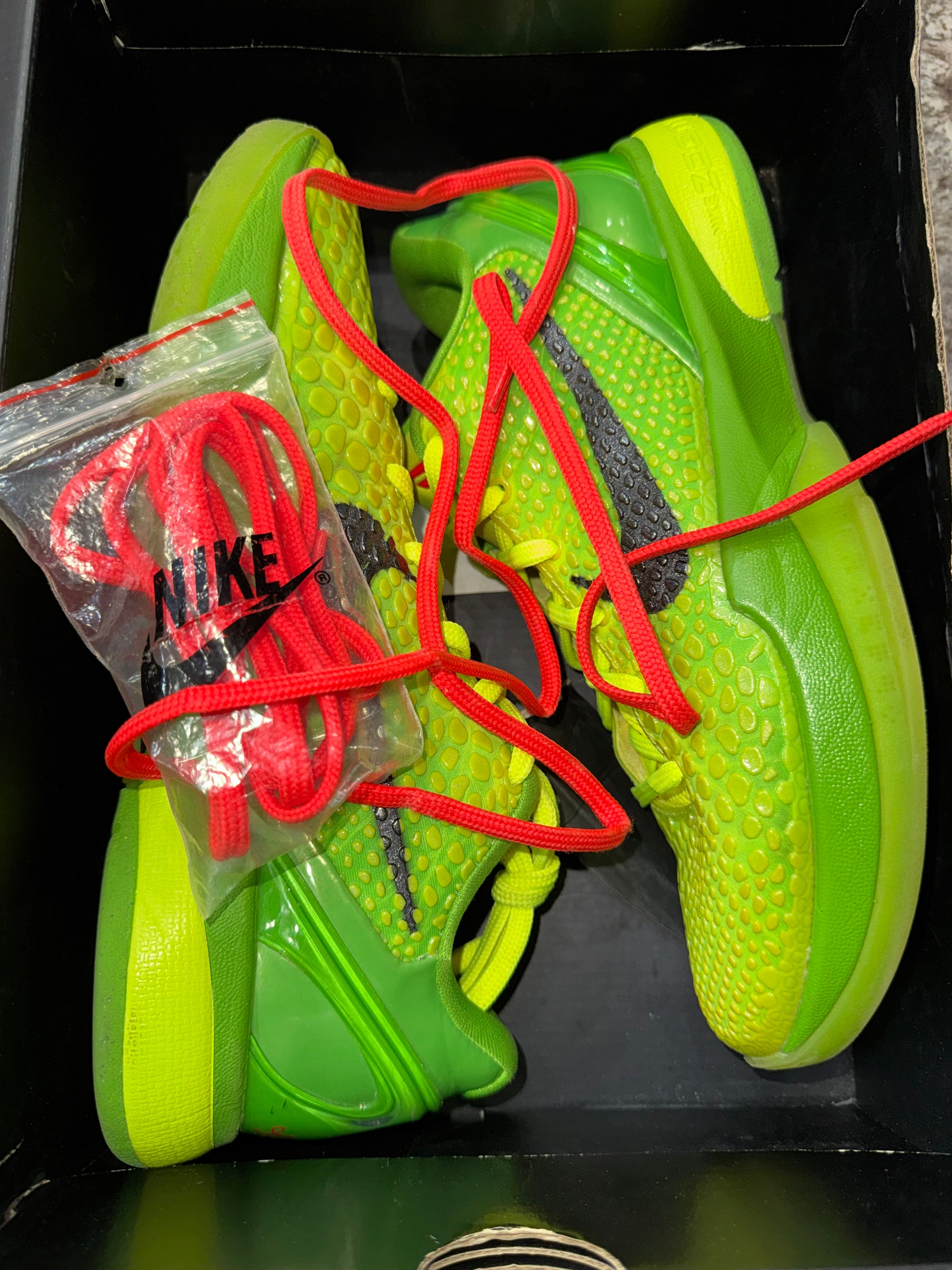 Nike Kobe 6 Protro Grinch (2020)