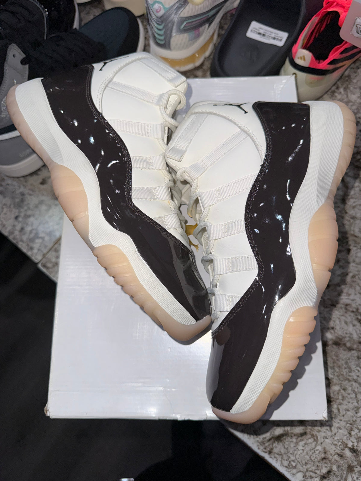 Jordan 11 Retro Neapolitan (Women's)