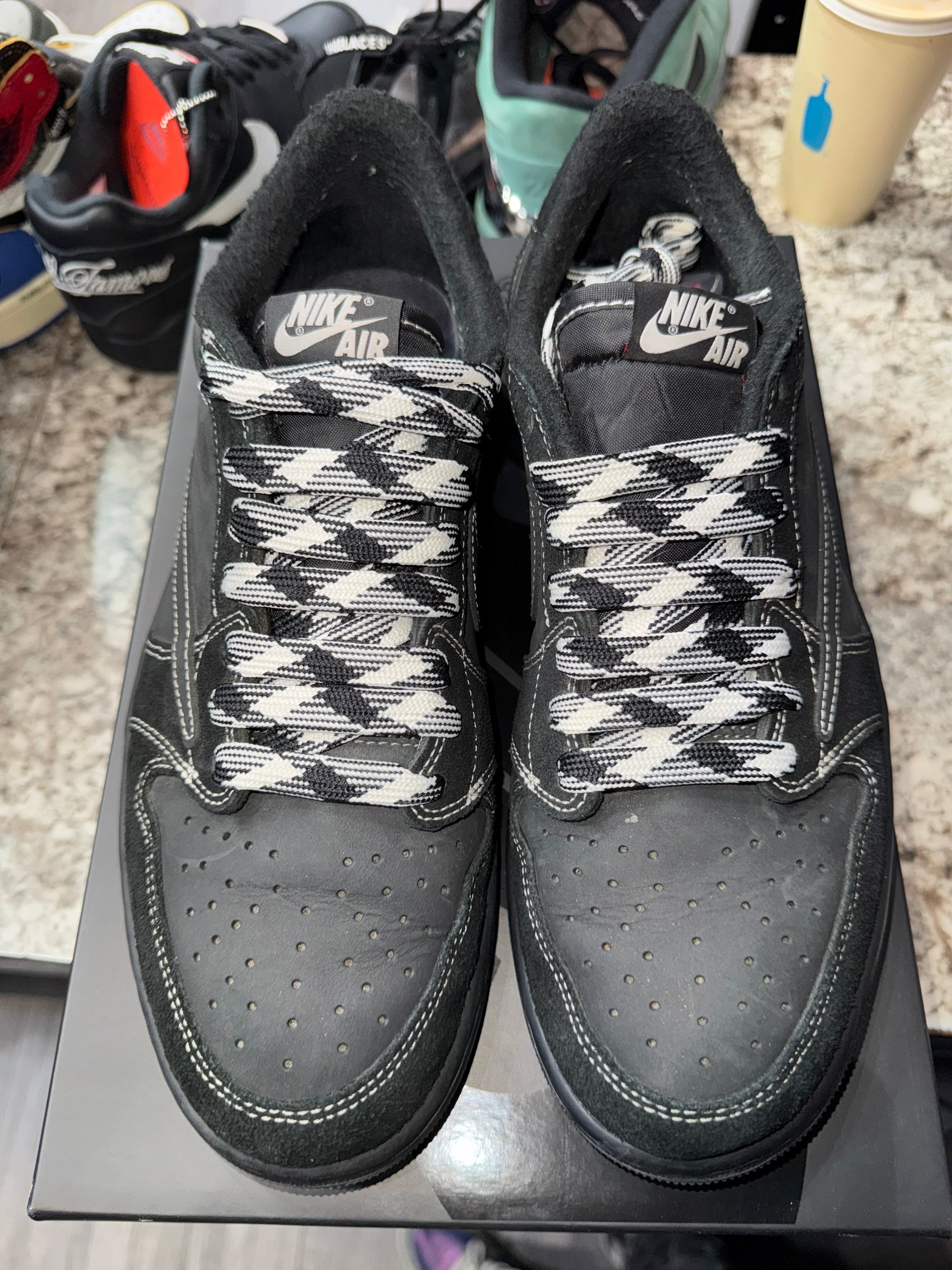 Jordan 1 Retro Low OG SP Travis Scott Black Phantom