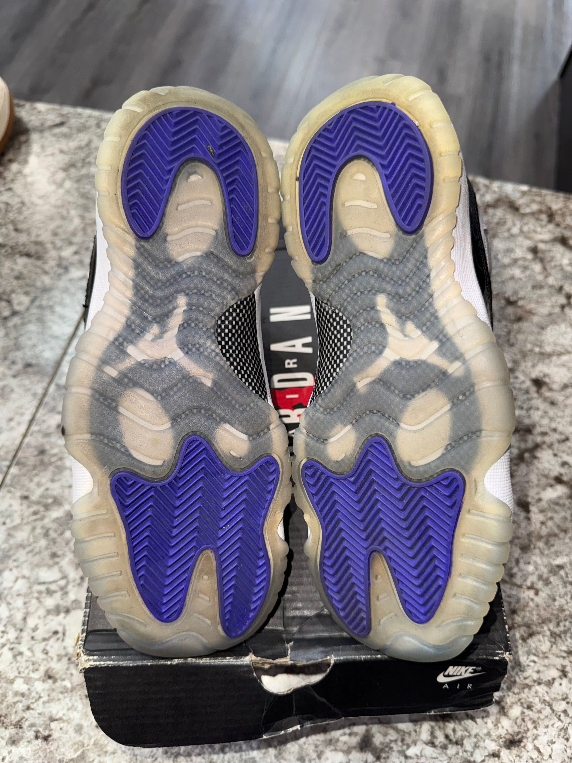 Jordan 11 Retro Concord (2018) (GS)